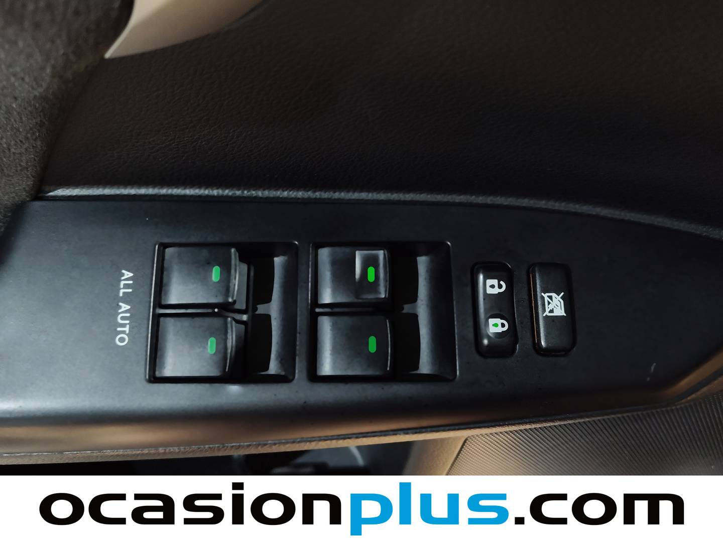 Foto Lexus CT Lexus CT Hybrid Drive Move On (136 CV)