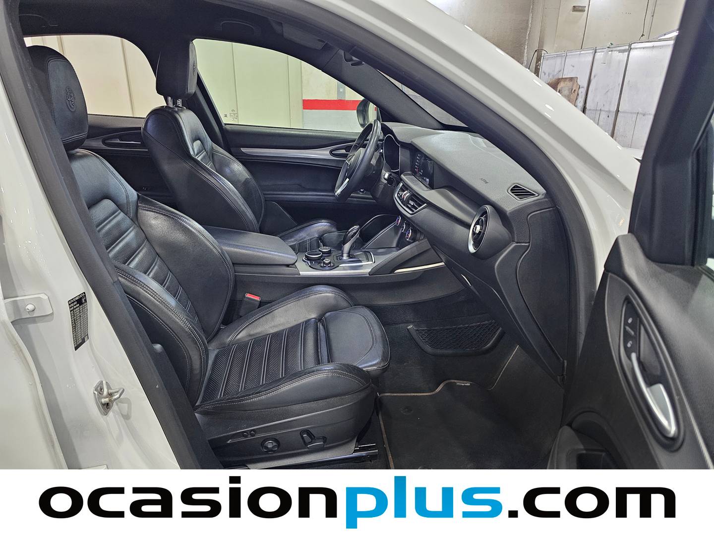 Foto Alfa Romeo Stelvio Alfa Romeo Stelvio 2.2 Diesel Super Q4 (210 CV)