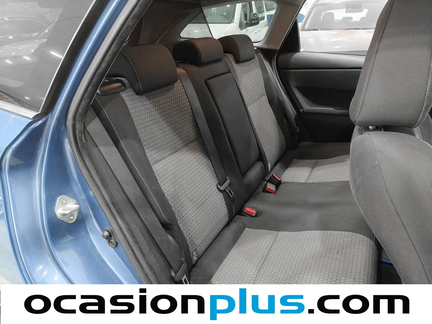 Foto Toyota Auris Toyota Auris 140H Advance Touring Sports (136 CV)