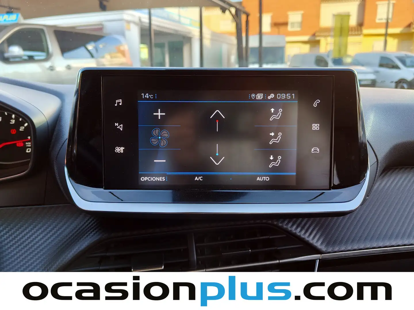 Foto Peugeot 2008 Peugeot 2008 PureTech 100 S&S Allure  (100 CV)