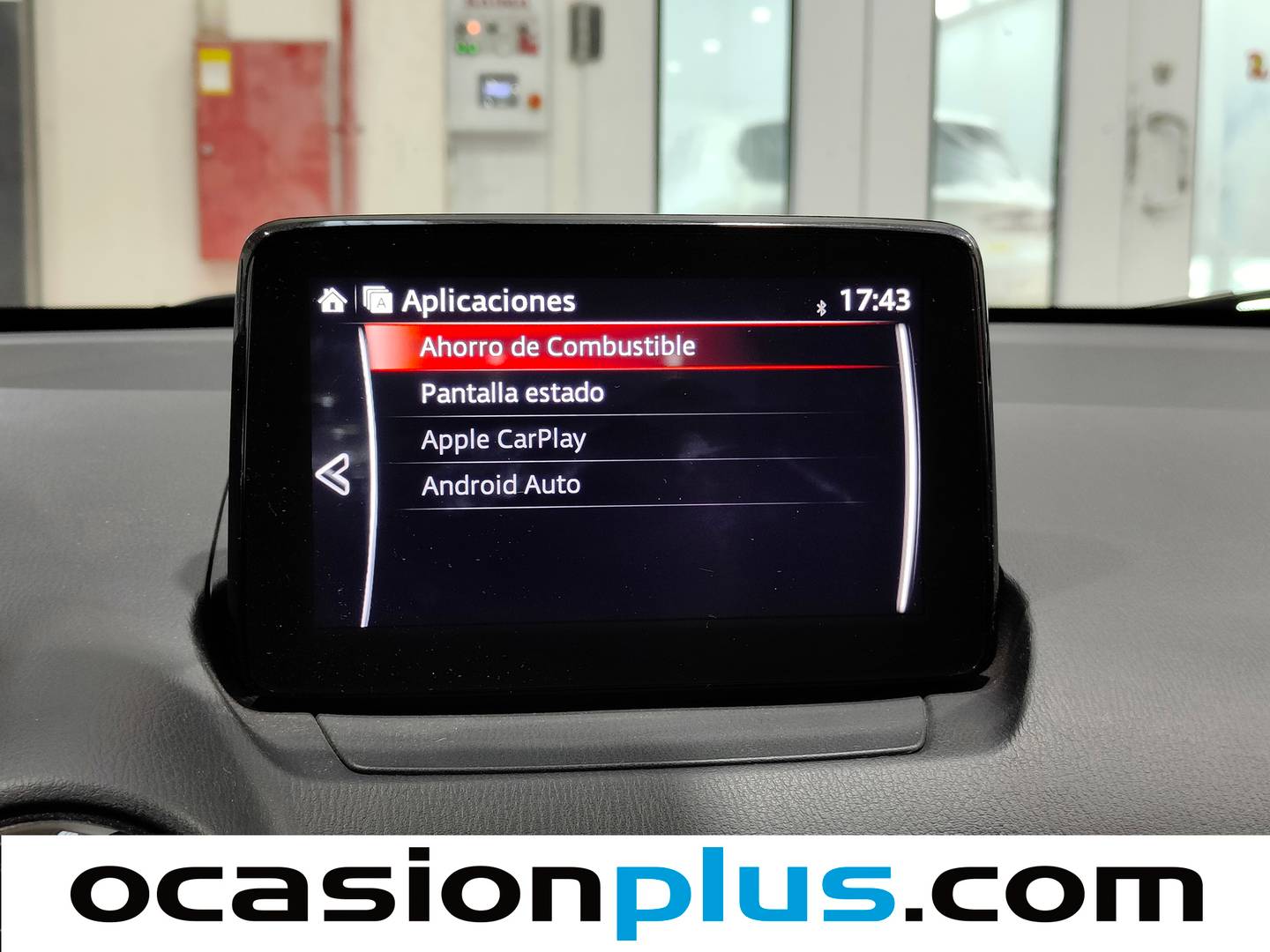 Extras y acabados del Mazda Mazda2 Mazda Mazda 2 1.5 GE Black Tech Edition (90 CV)