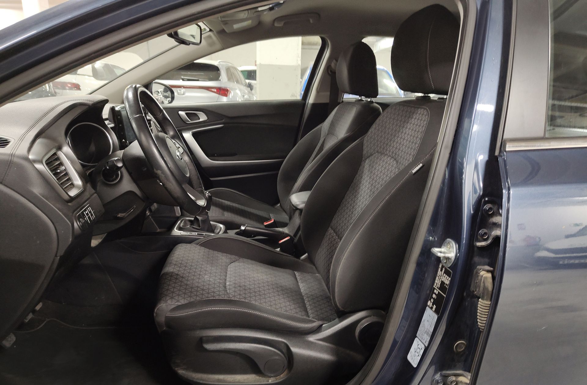 Kia Ceed 1.4 T-GDi Drive - foto 11