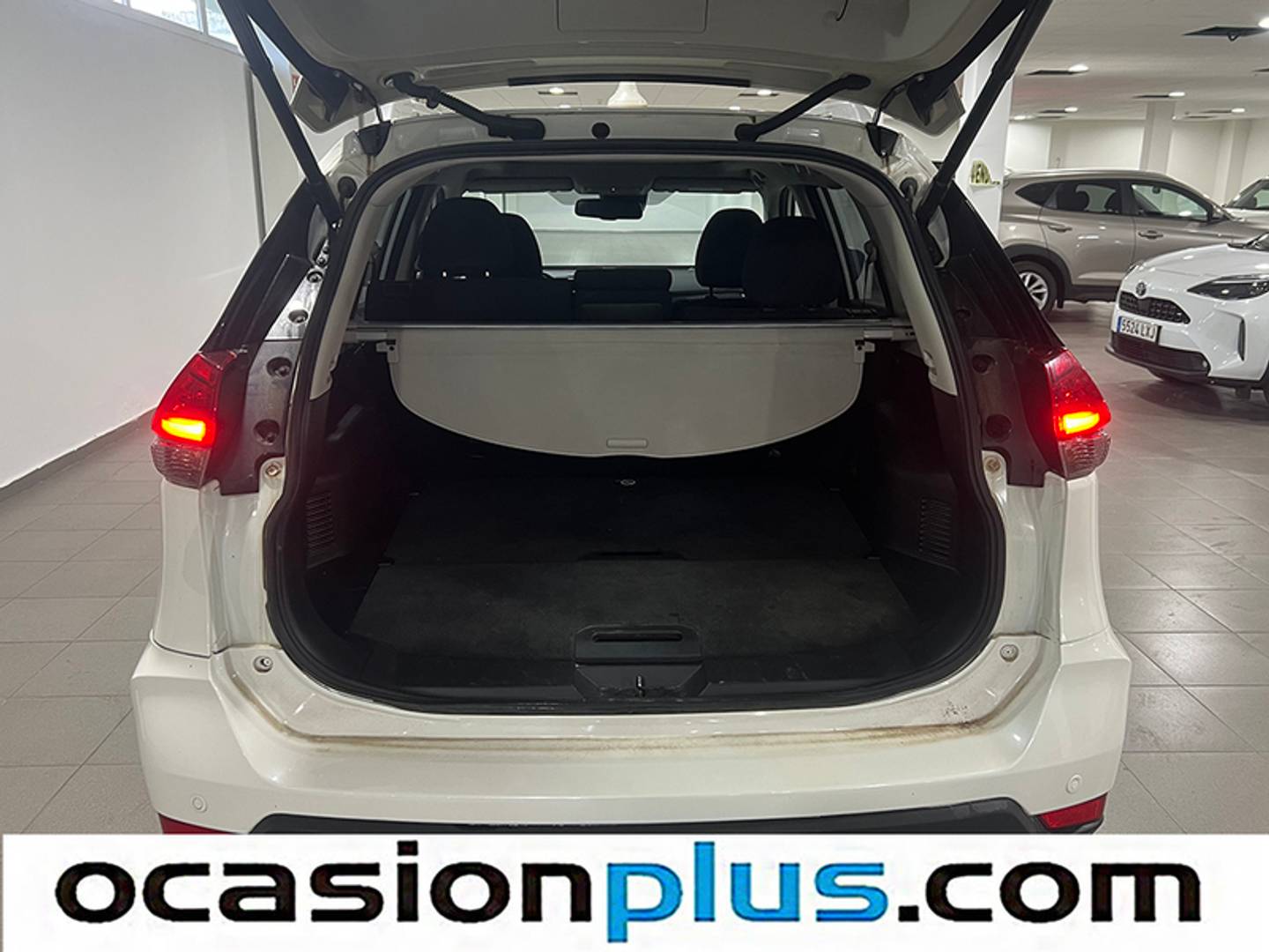 Foto Nissan X-TRAIL Nissan X-Trail DIG-T 160 N-Connecta 4x2 DCT (160 CV)