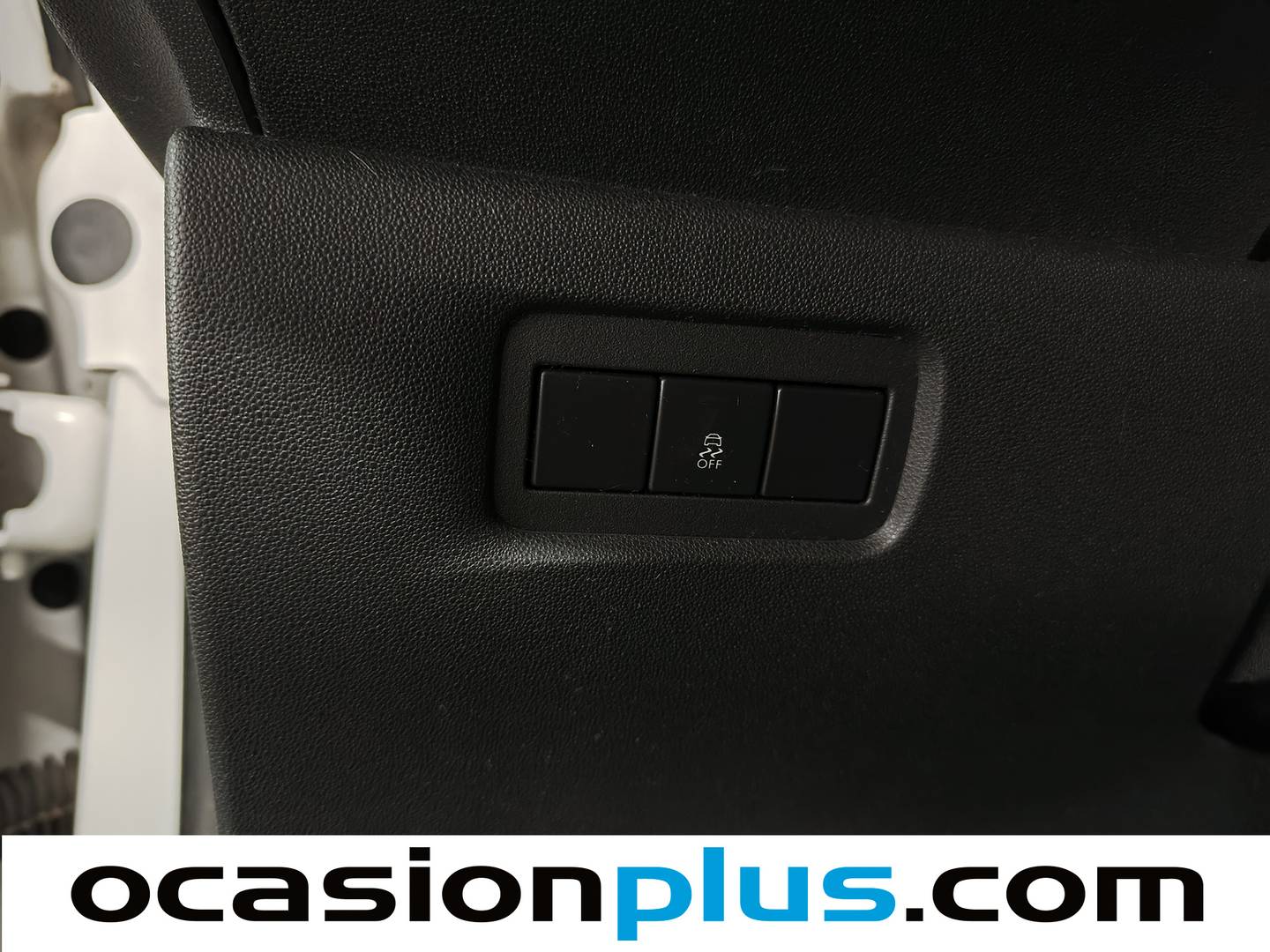 Citroën C3 Citroën C3 PureTech 68 Tonic (68 CV) 2014