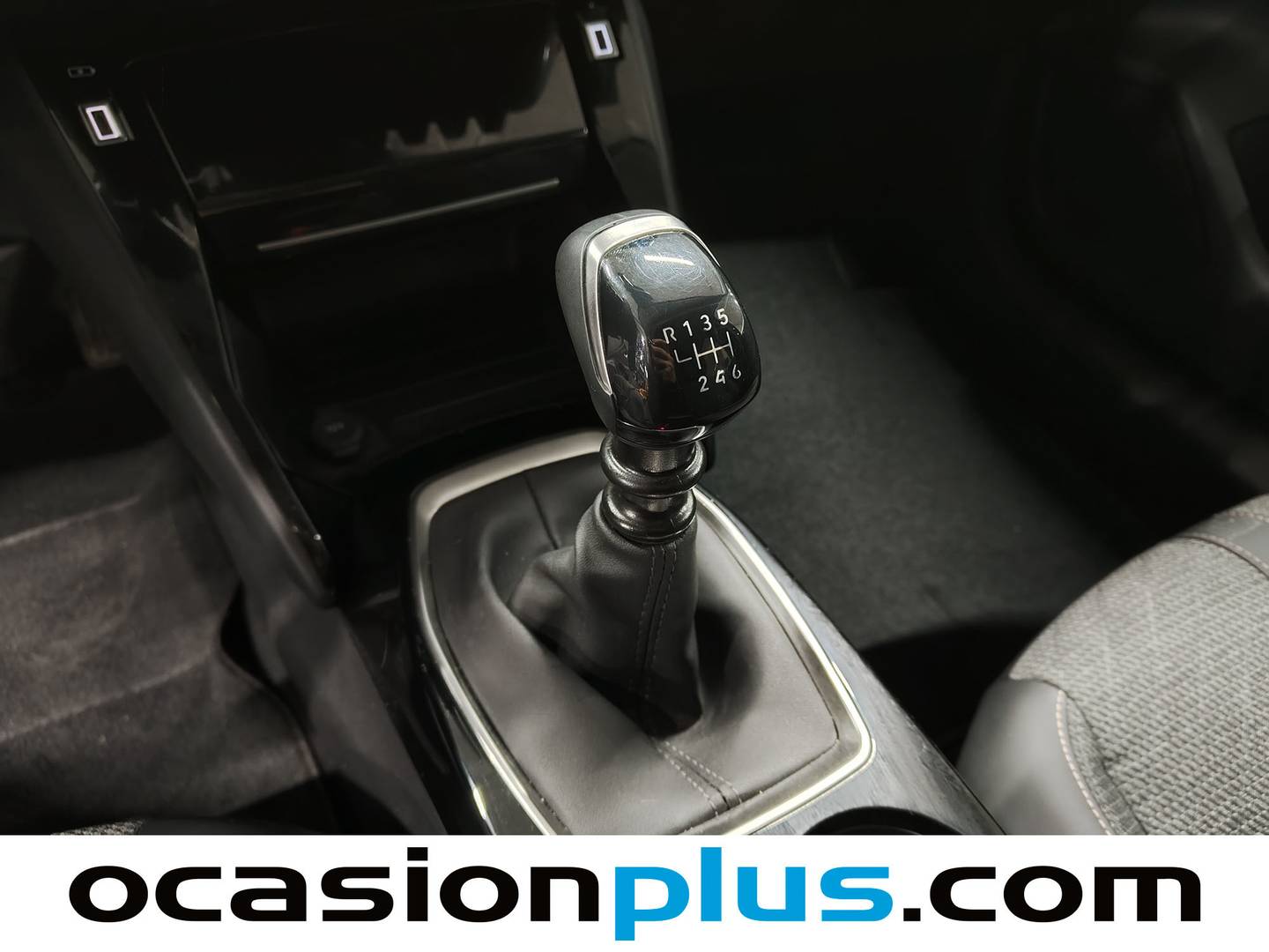 Foto Peugeot 208 Peugeot 208 PureTech 100 Allure (100 CV)