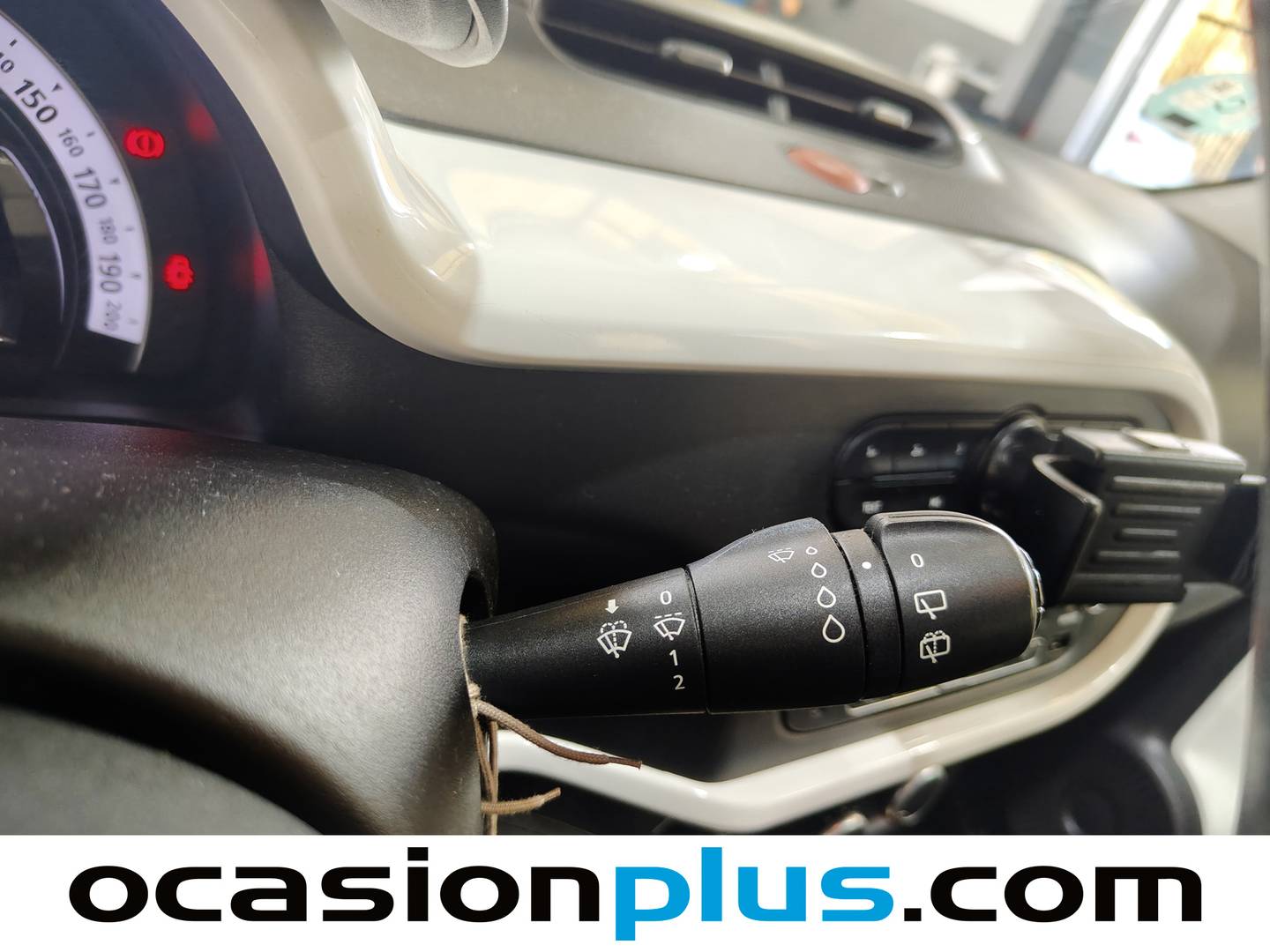 Equipamiento del Renault Twingo Renault Twingo Zen Energy TCe (90 CV) S&S