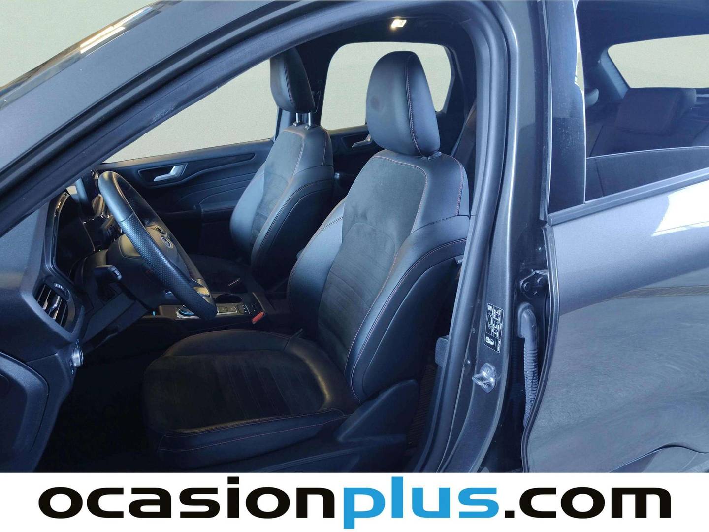 Foto asientos delanteros Ford Kuga Ford Kuga 2.5 Duratec PHEV ST-Line X Auto (225 CV)