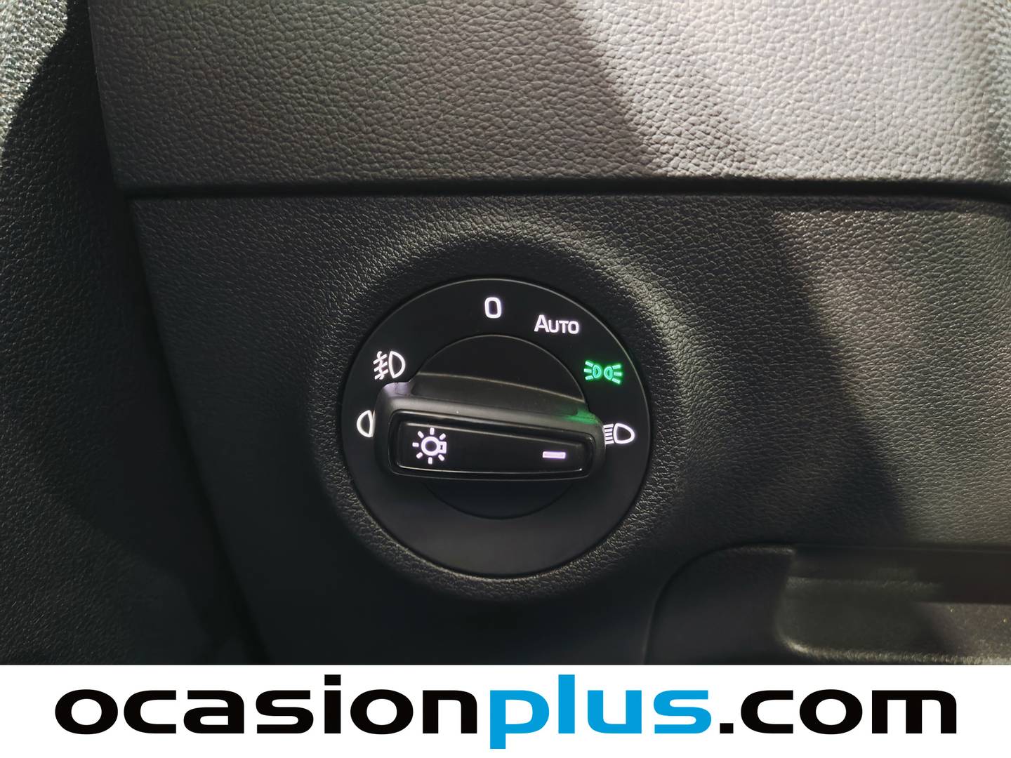 Acabados Skoda Karoq Skoda Karoq 2.0 TDI Ambition 4X4 DSG (150 CV)