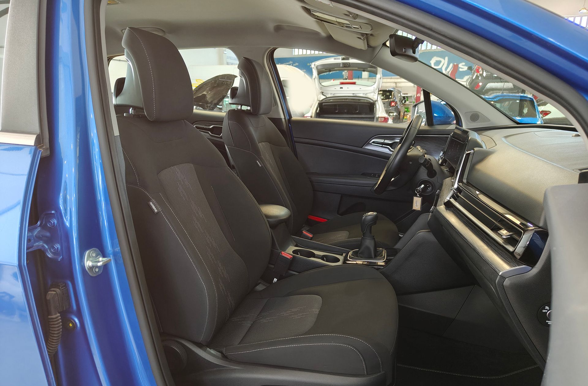 Kia Sportage 1.6 T-GDi MHEV Drive 4x2 - foto 18