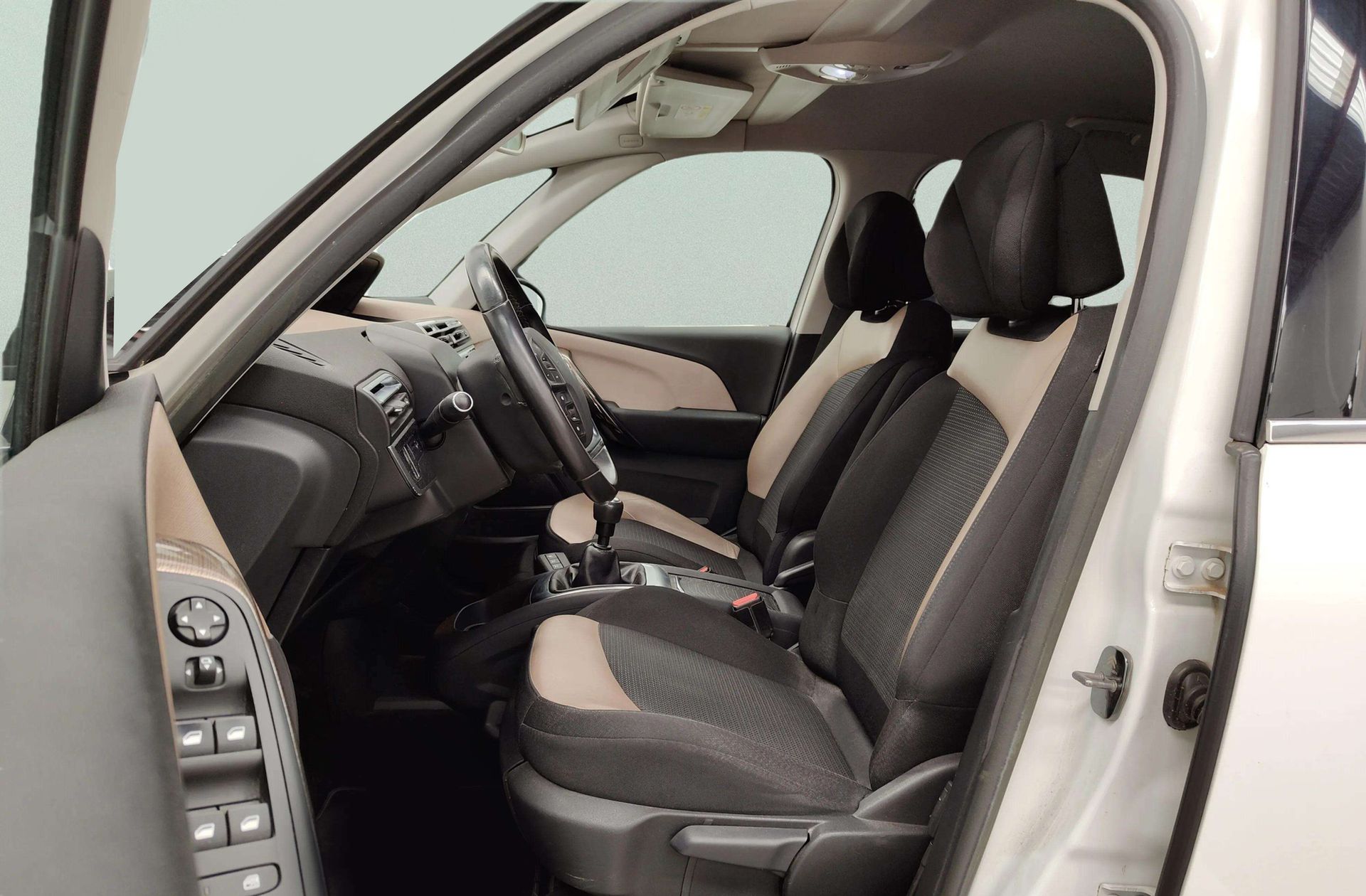 Citroën C4 Picasso 2.0 HDi Exclusive - foto 10