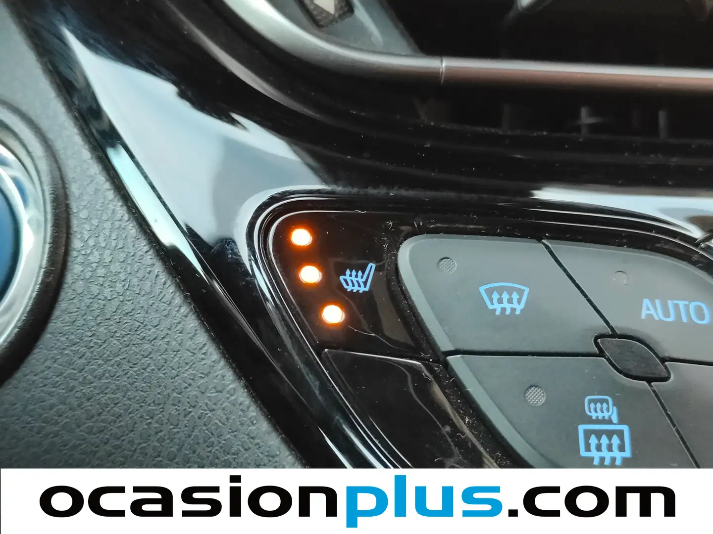 Foto Toyota C-HR Toyota C-HR 180H Kaji Edition (184 CV)