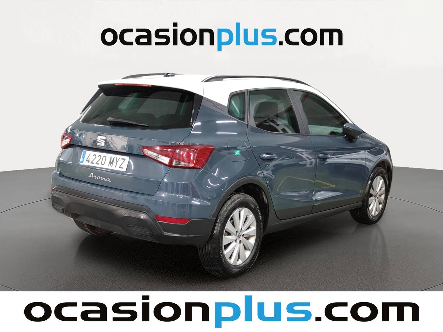 Foto trasera Seat Arona Seat Arona 1.0 TSI Style XL DSG (115 CV) derecha