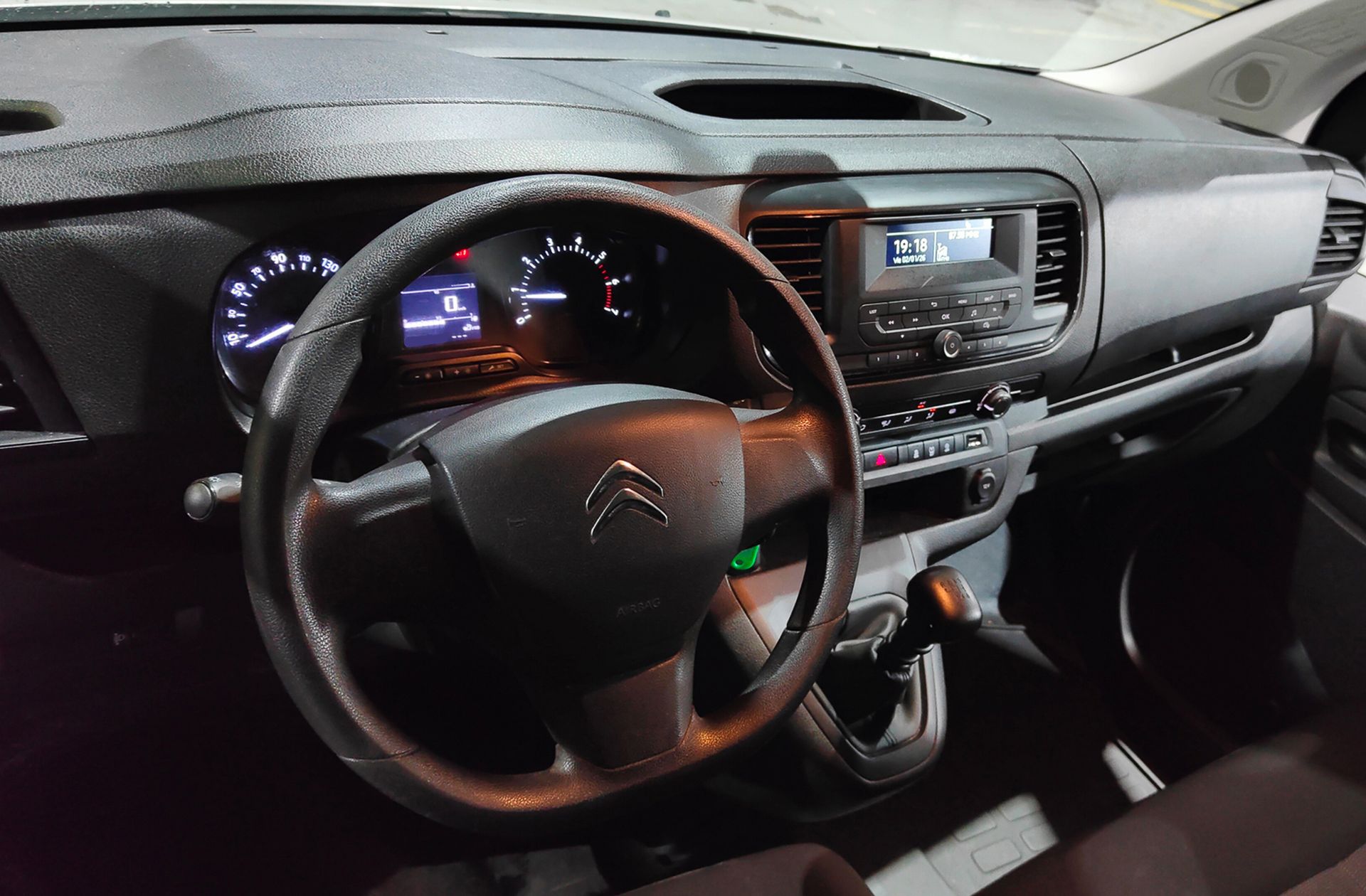 Citroën Jumpy Furgon BlueHDi 100 Talla M - foto 6