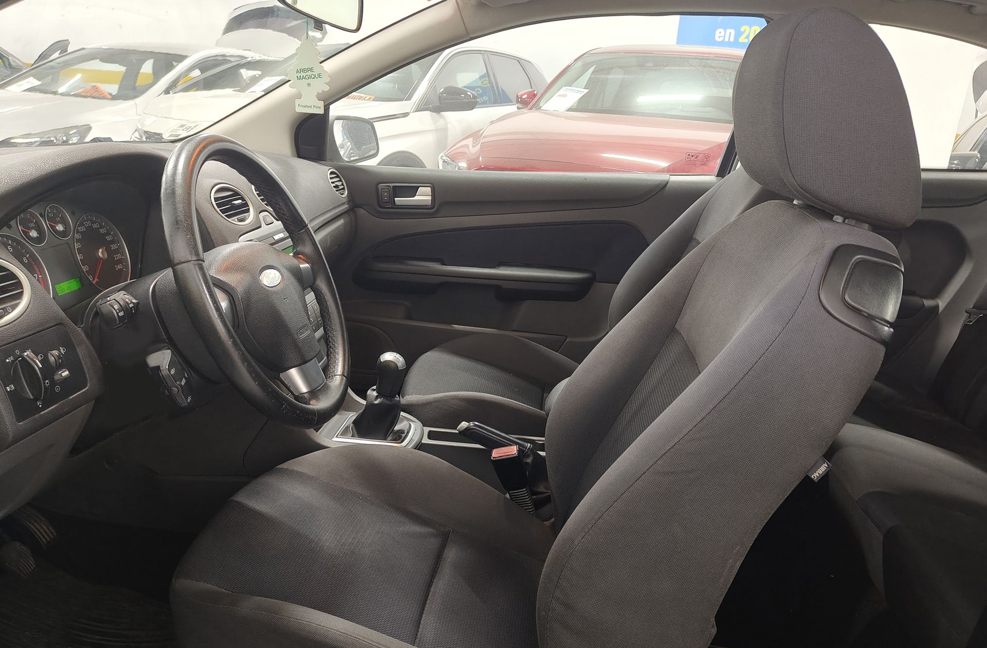 Ford Focus 1.6 Sport - foto 8