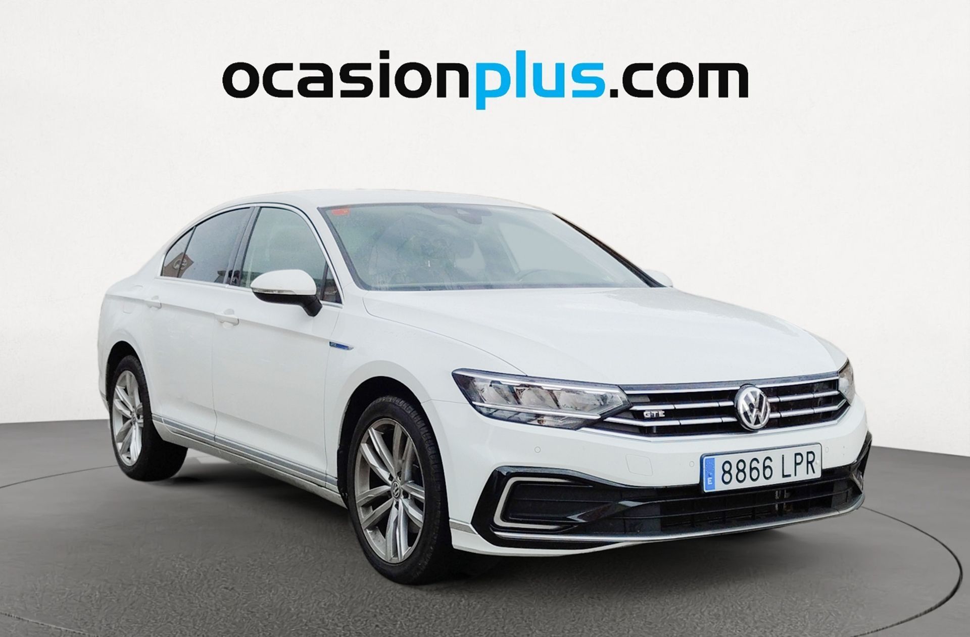 Volkswagen Passat GTE 1.4 TSI e-Power DSG - foto 2