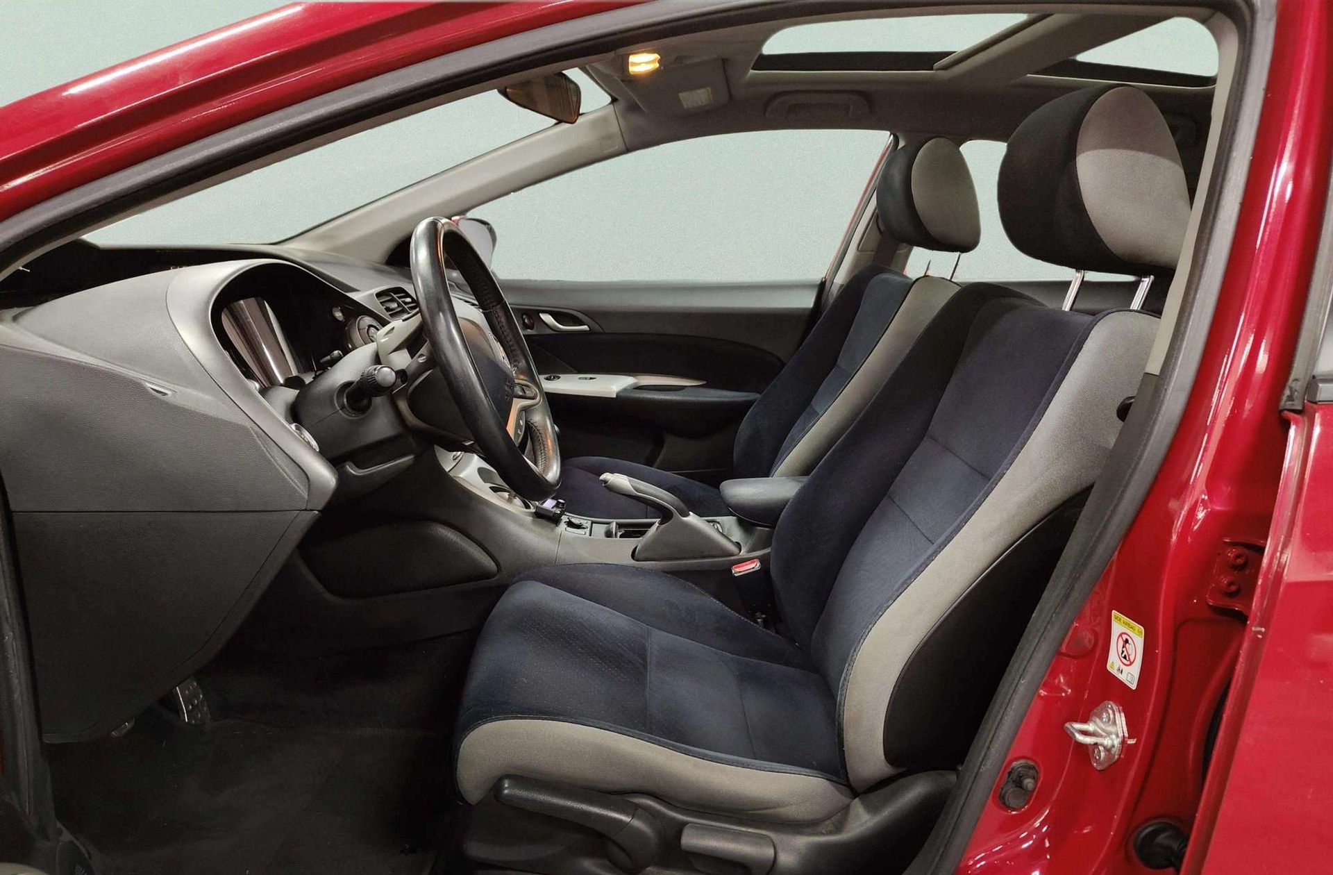 Honda Civic 2.2 i-CTDi Executive Textil - foto 9