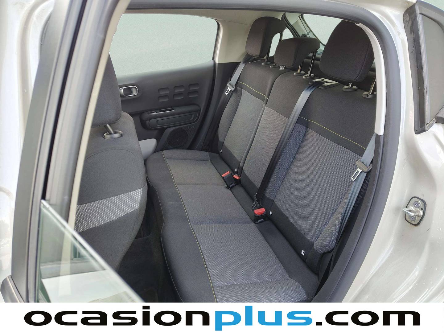 Foto asientos traseros Citroën C3 Citroën C3 PureTech 83 Feel Pack (83 CV)