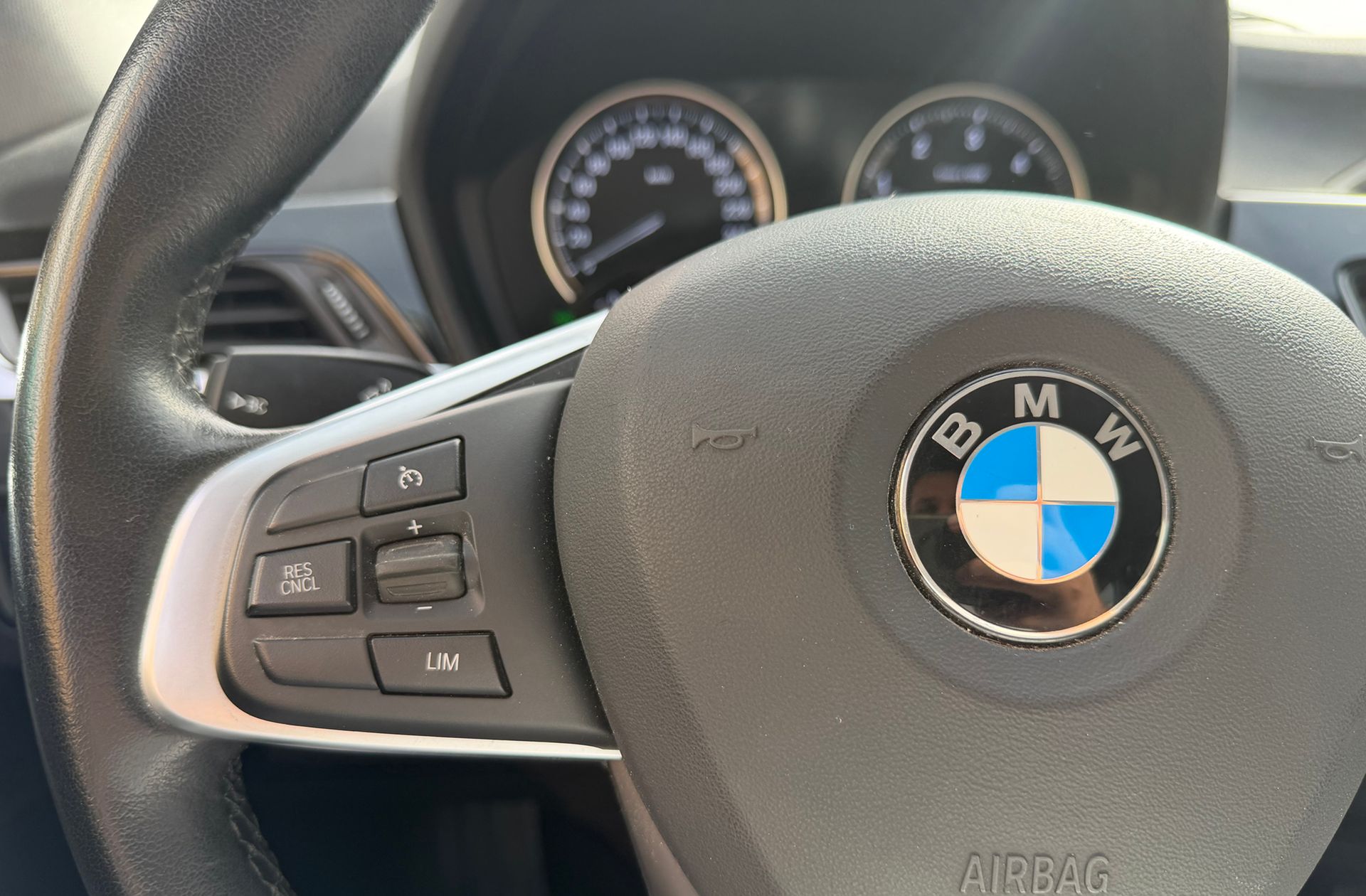 BMW X1 sDrive18d - foto 28