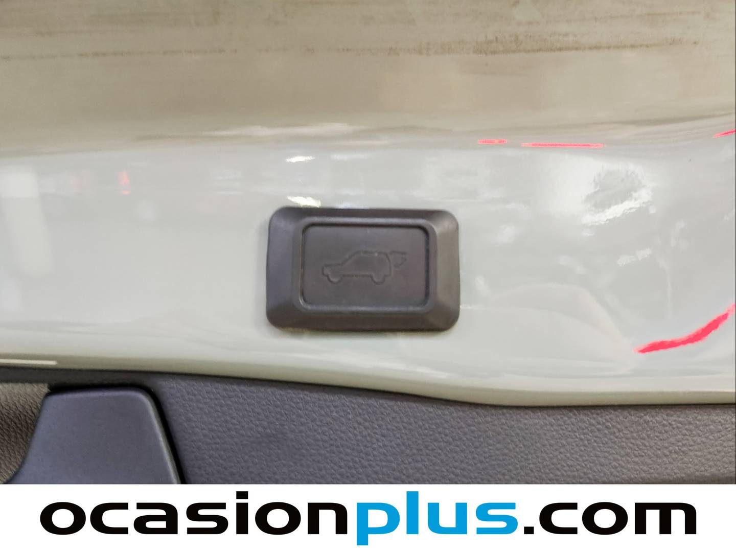 Toyota Rav4 Toyota Rav4 2.5l hybrid Luxury 4WD (222 CV) seminuevo