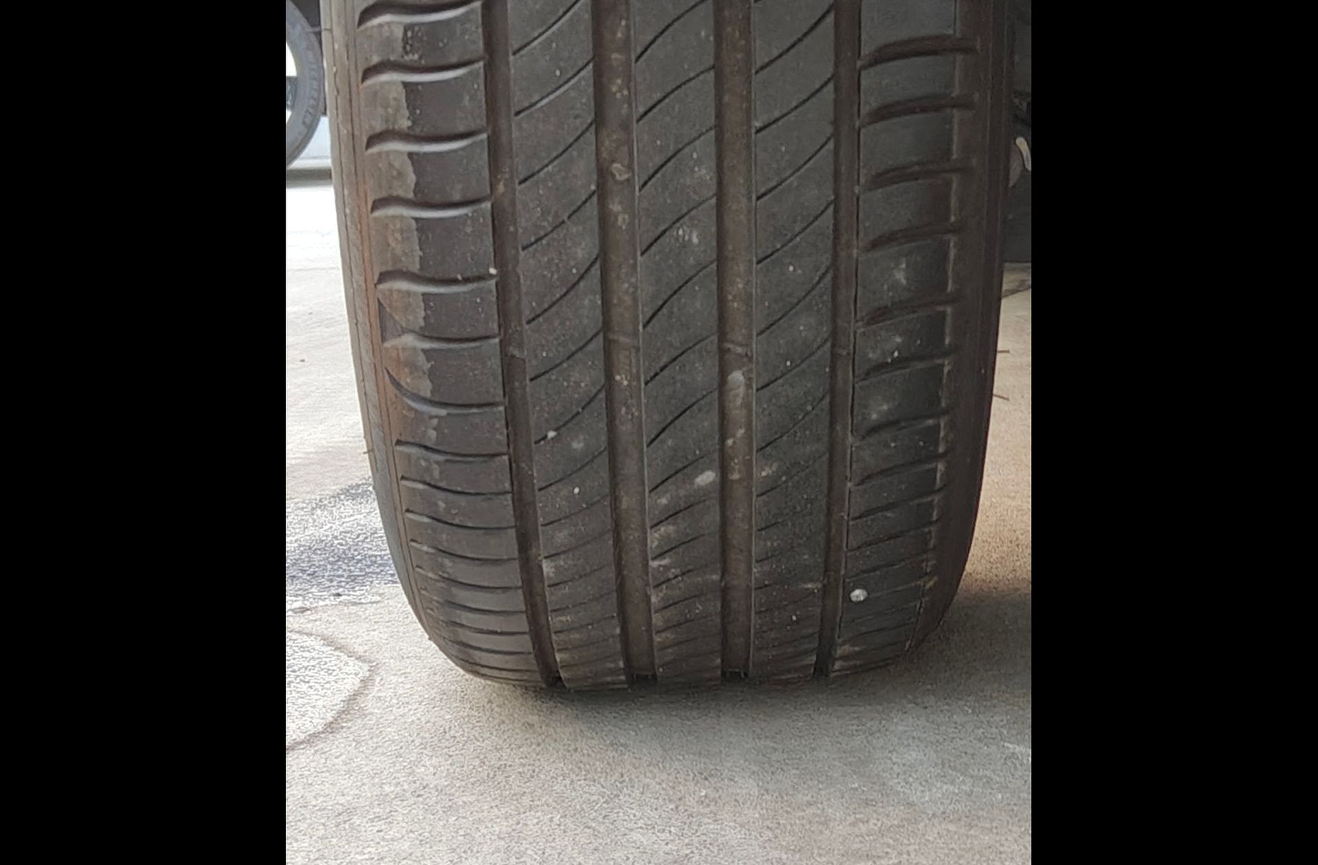 Hyundai Tucson 1.7 CRDi BlueDrive 25 Aniversario 4x2 - foto 33