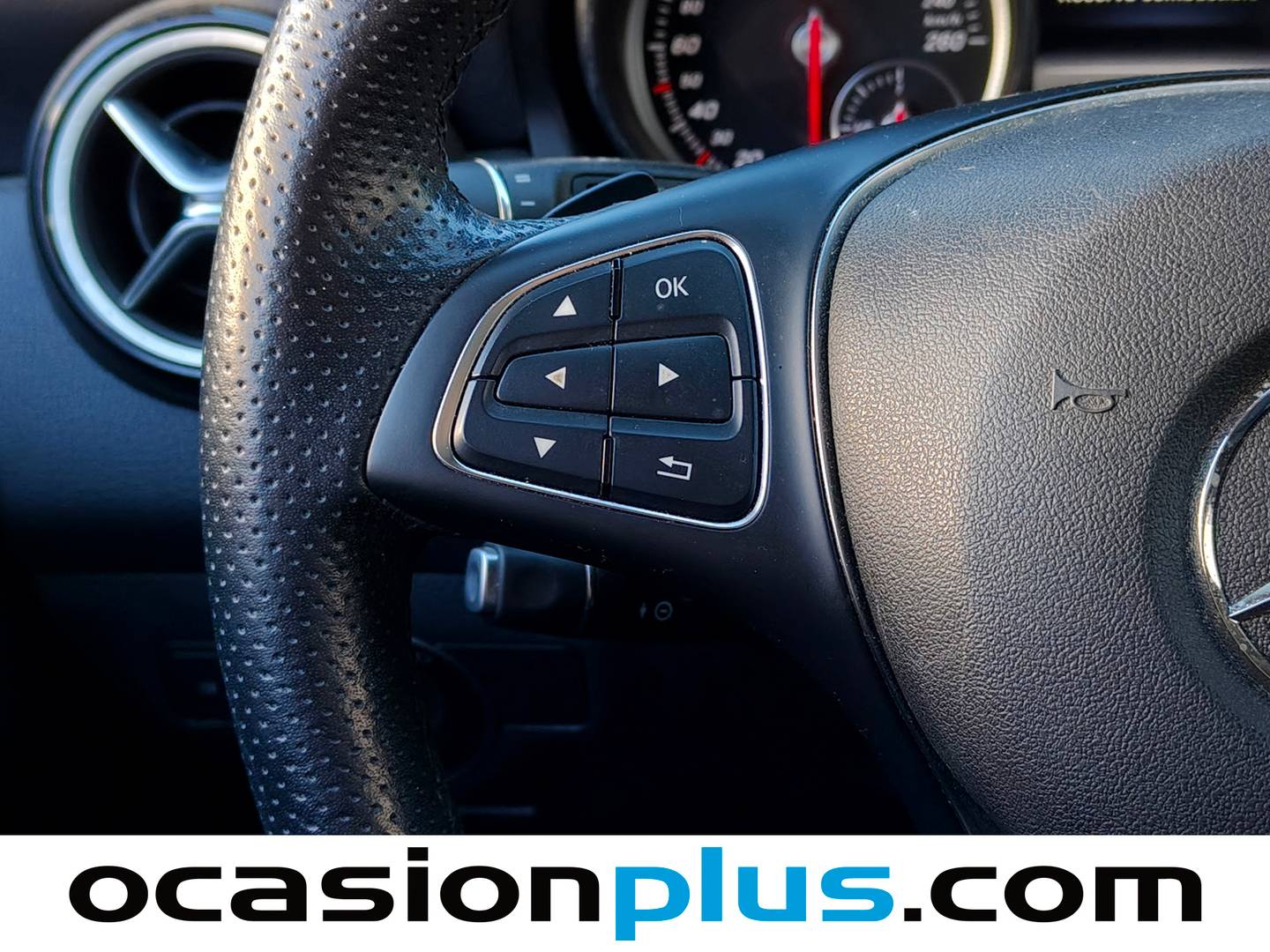 Mercedes GLA Mercedes-Benz GLA 200 (156 CV) km 0