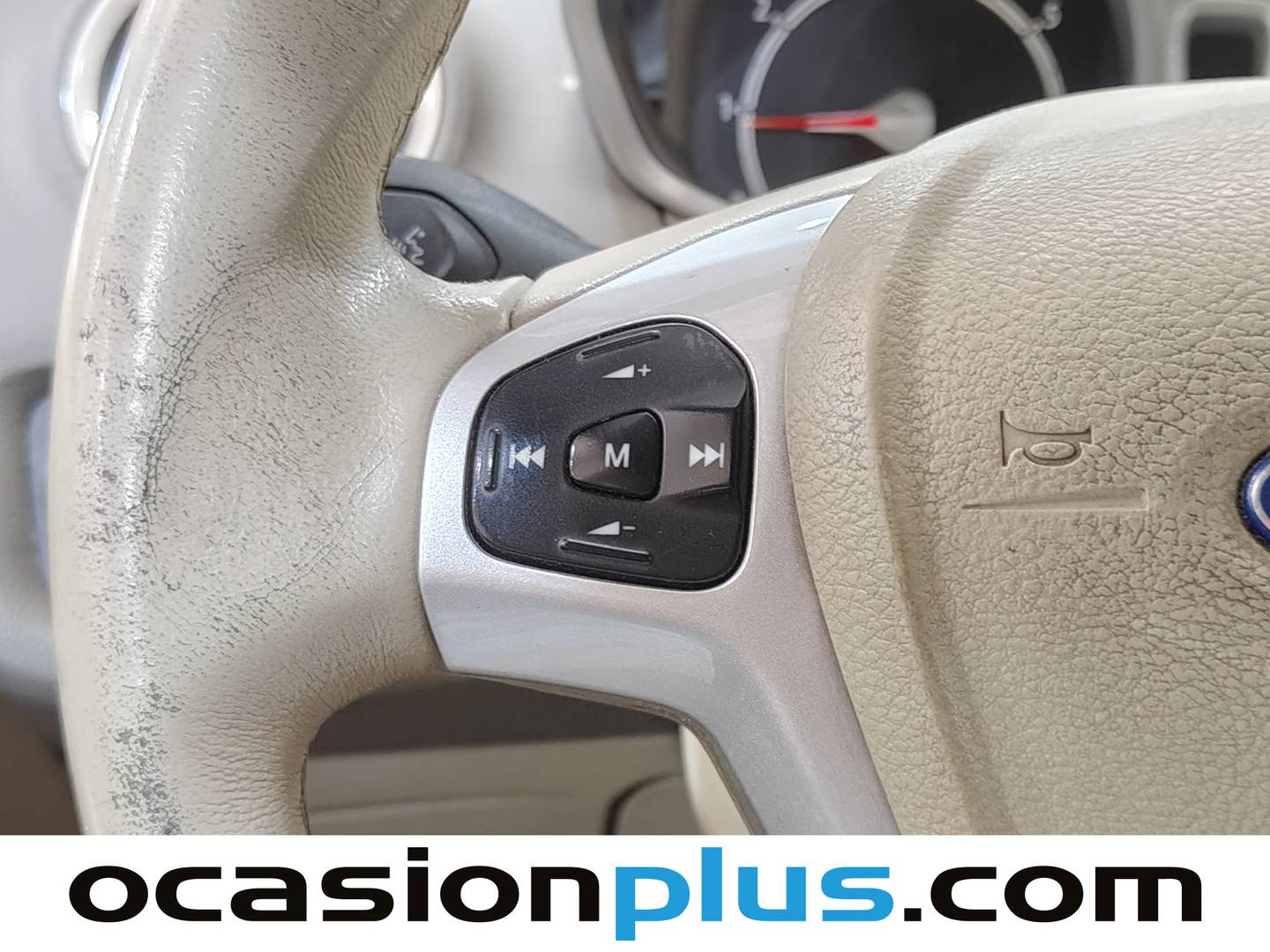 Extras y acabados del Ford Fiesta Ford Fiesta 1.4 Titanium (96 CV)