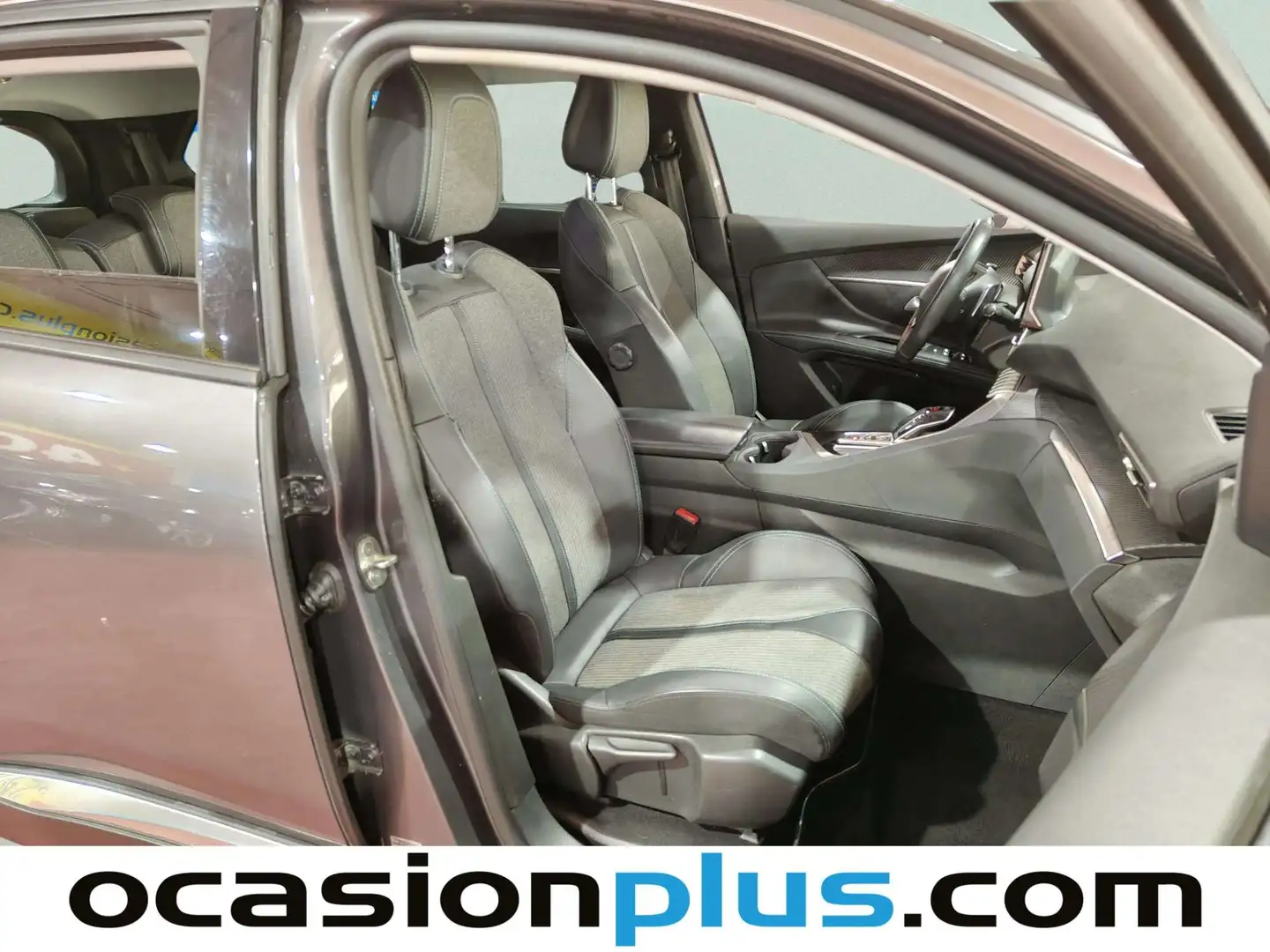 Foto Peugeot 5008 Peugeot 5008 PureTech 130 S&S Allure EAT8 (130 CV) 7 Plazas