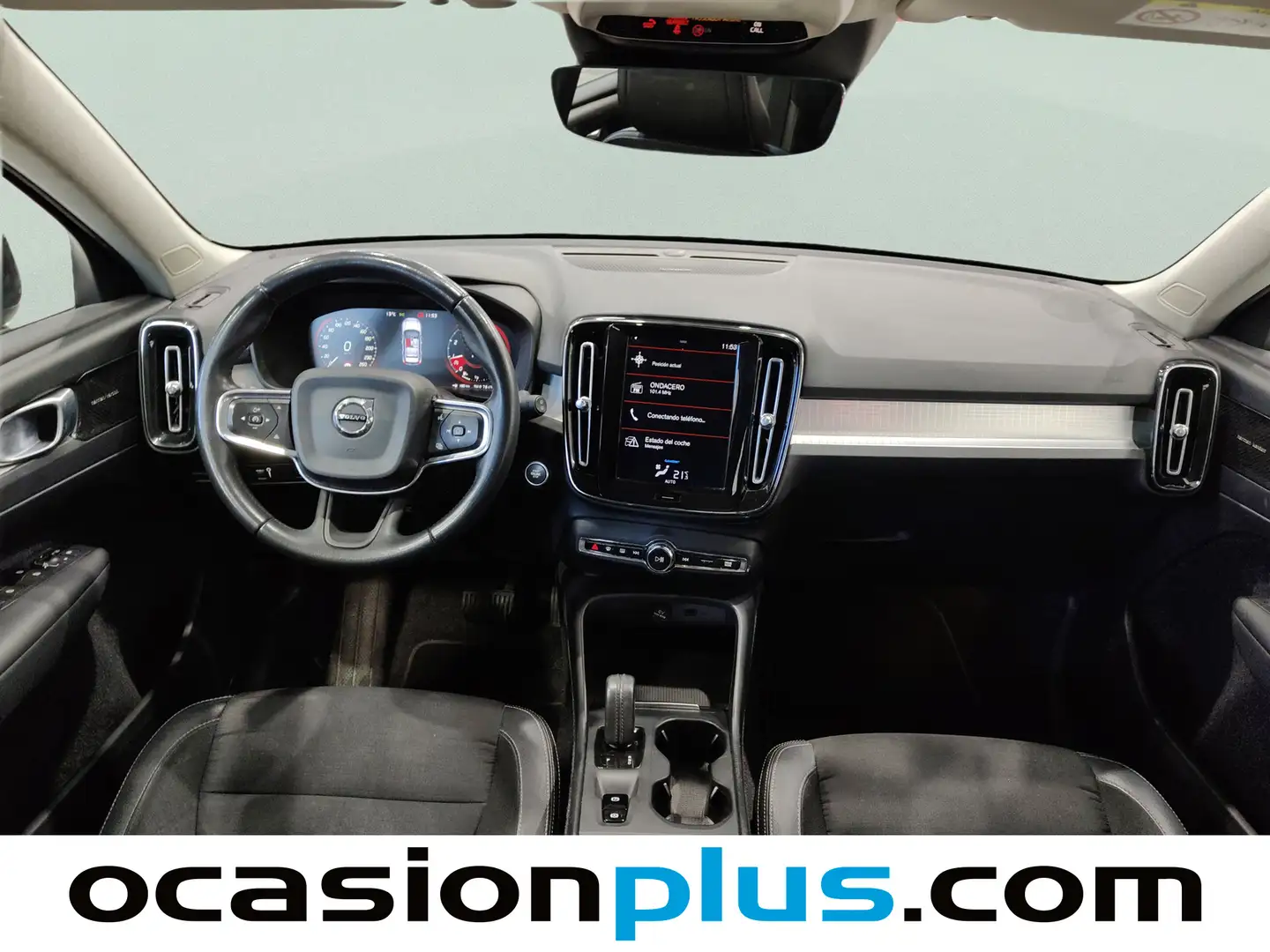 Foto Volvo XC40 Volvo XC40 T4 Momentum Auto (190 CV)