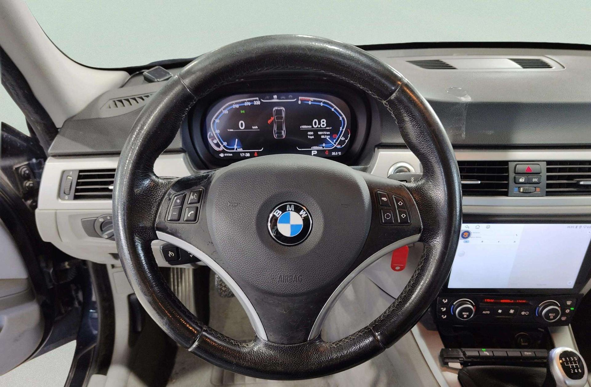 BMW Serie 3 318i Touring - foto 19