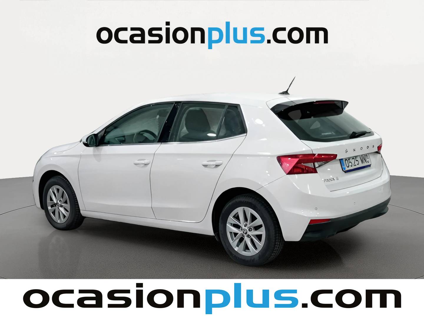 Foto trasera Skoda Fabia Skoda Fabia 1.0 TSI Ambition (95 CV) izquierda