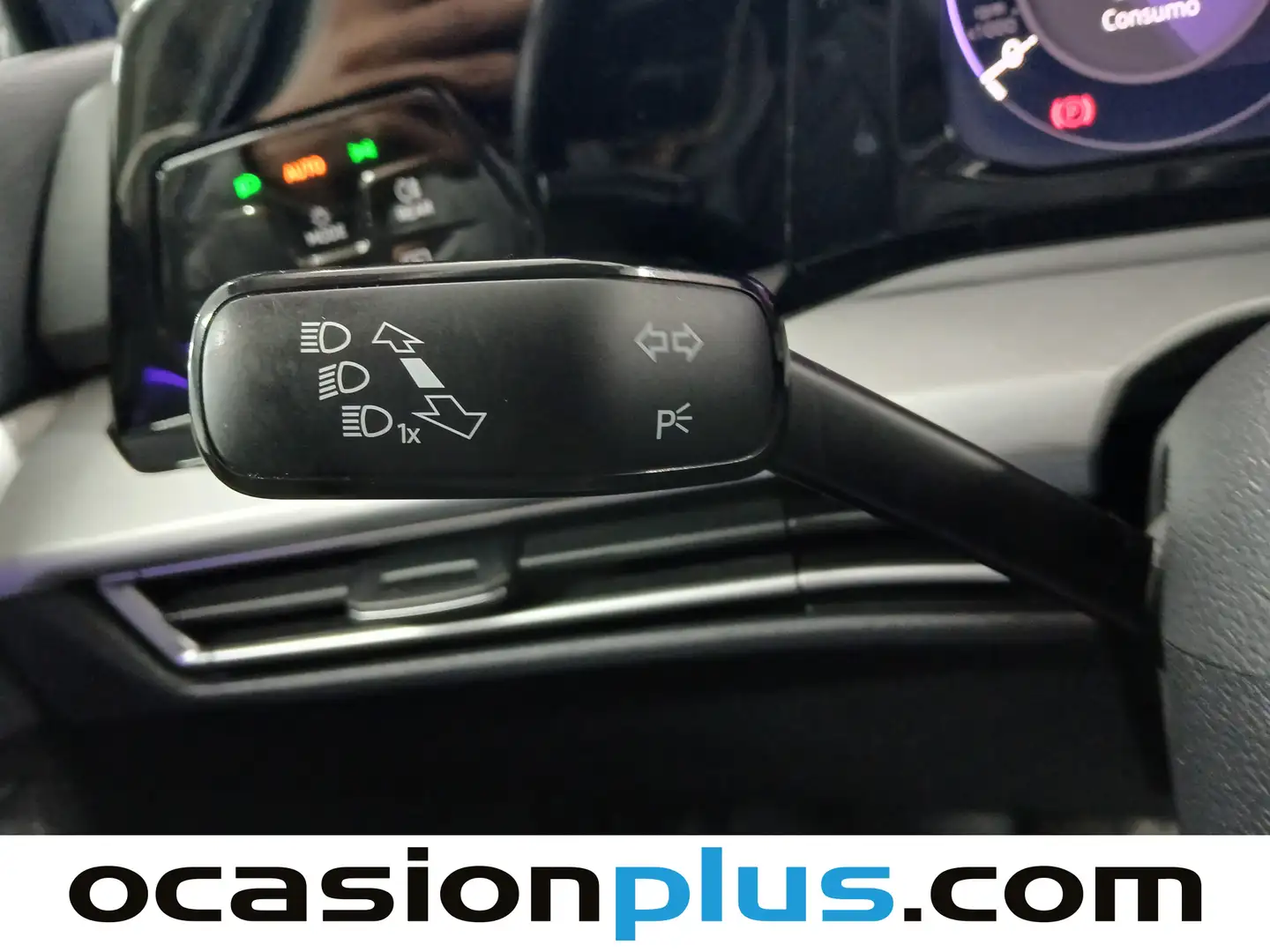 Foto Volkswagen Golf Volkswagen Golf Life 1.5 TSI (150 CV)