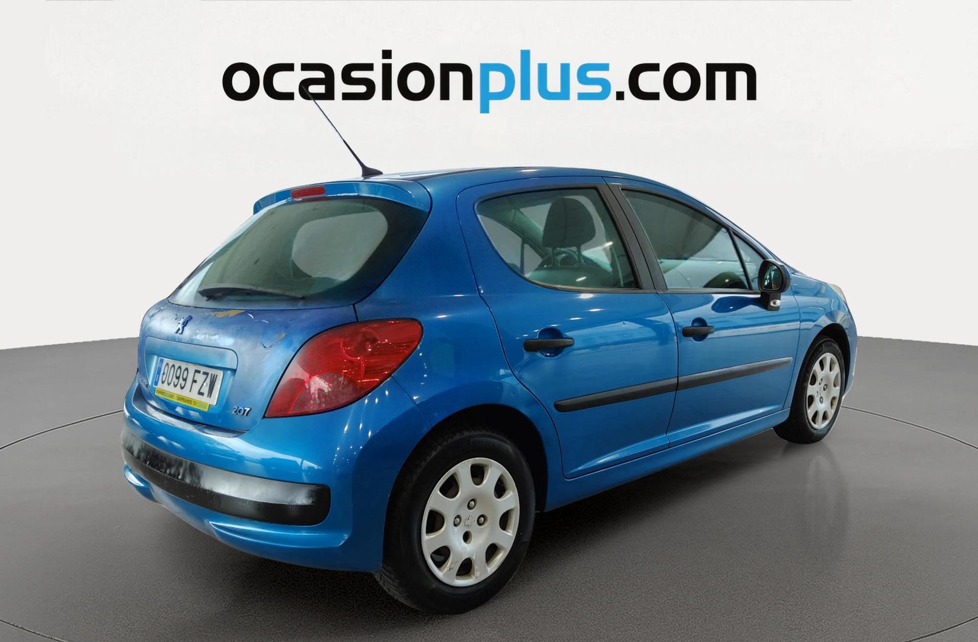 Peugeot 207 1.4 HDi Urban - foto 4