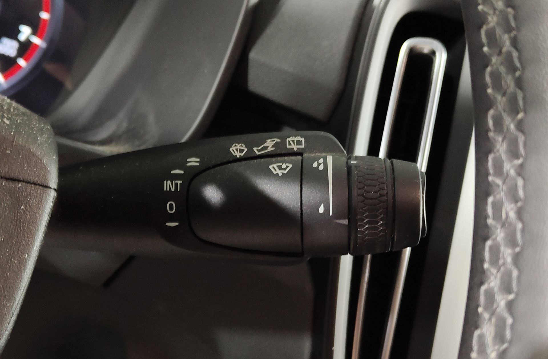 Volvo XC40 T2 Essential - foto 22
