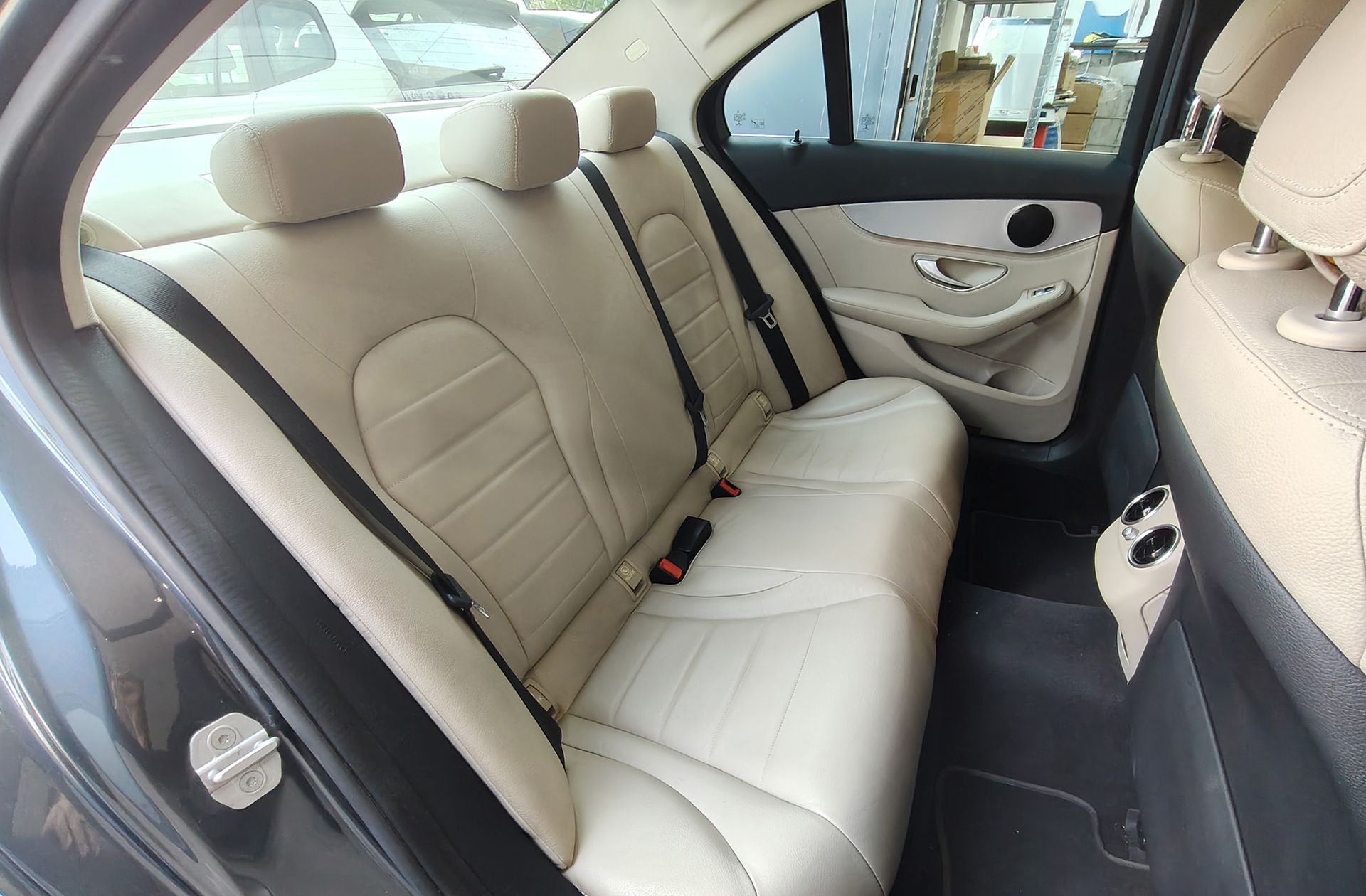 Mercedes-Benz Clase C 220 d Pack AMG - foto 17