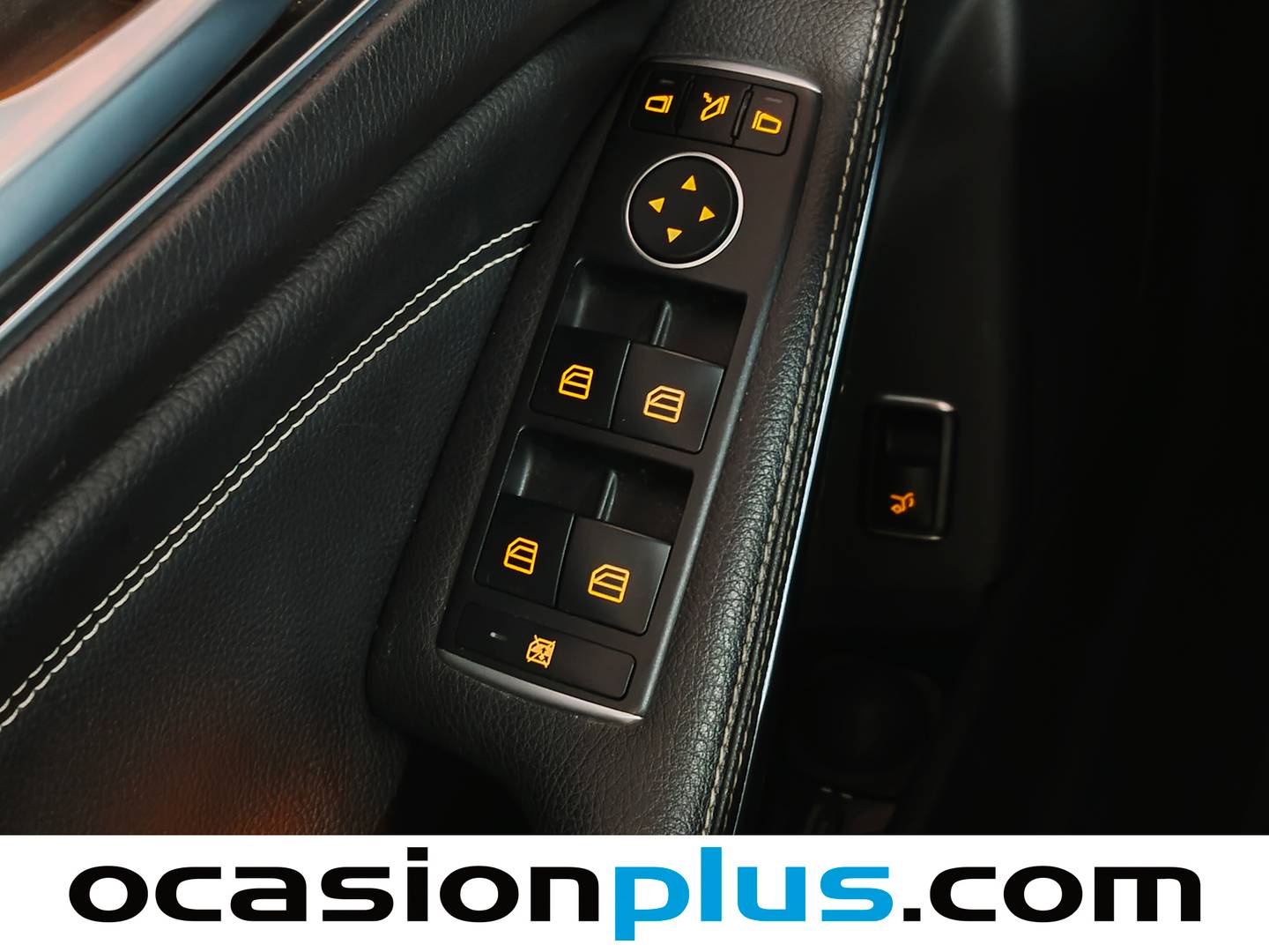 Mercedes GLA Mercedes-Benz GLA GLA 180 (122 CV) Pack AMG de ocasión