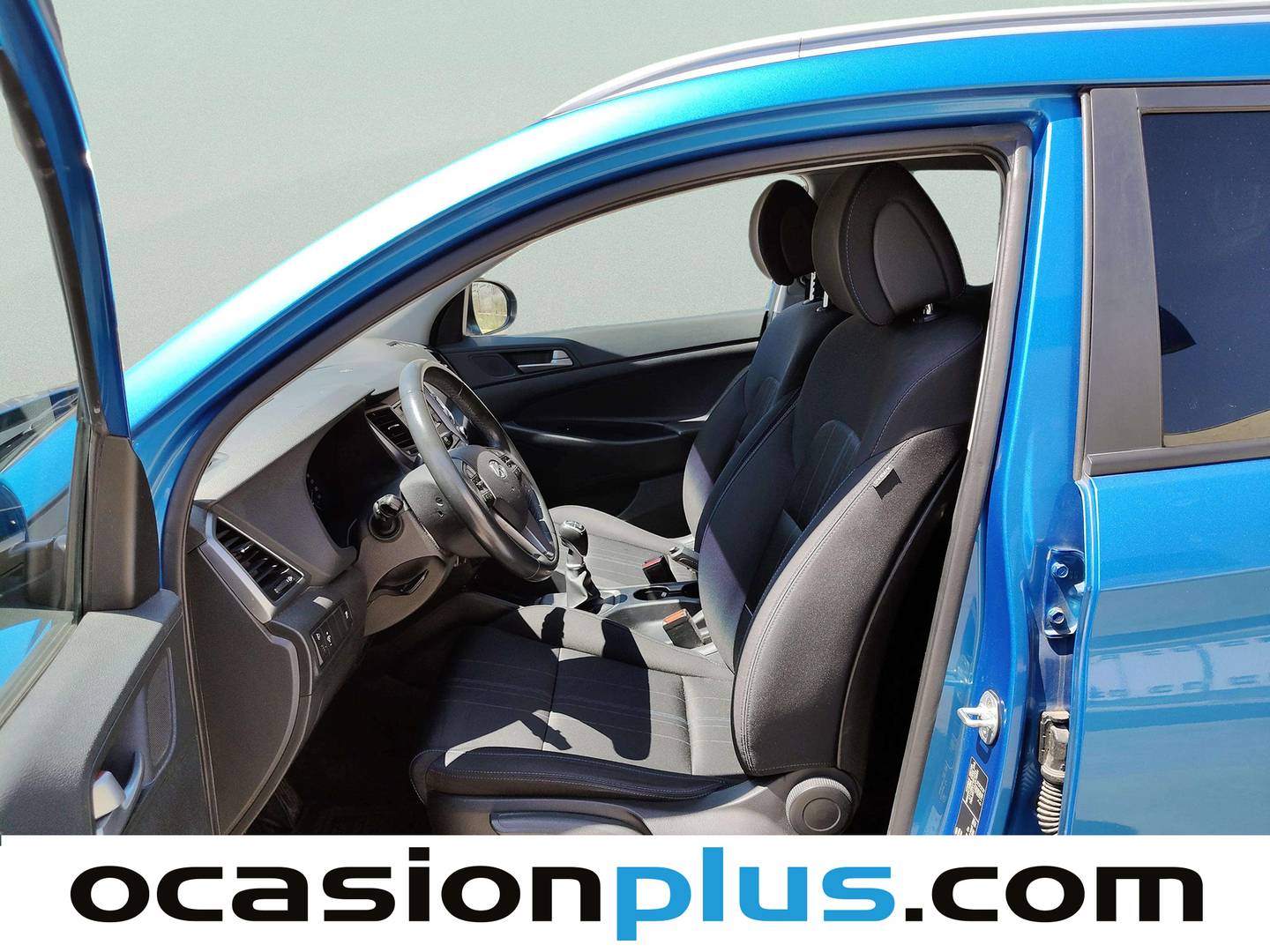 Foto asientos delanteros Hyundai Tucson Hyundai Tucson 1.6 GDI BlueDrive Essence 4x2 (131 CV)