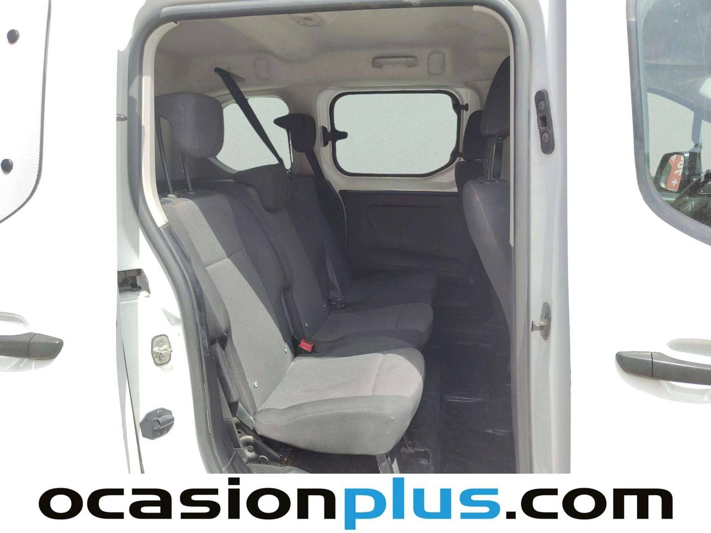 Foto asientos traseros Citroën Berlingo Citroën Berlingo Combi BlueHDi 100 Live Talla M (102 CV)