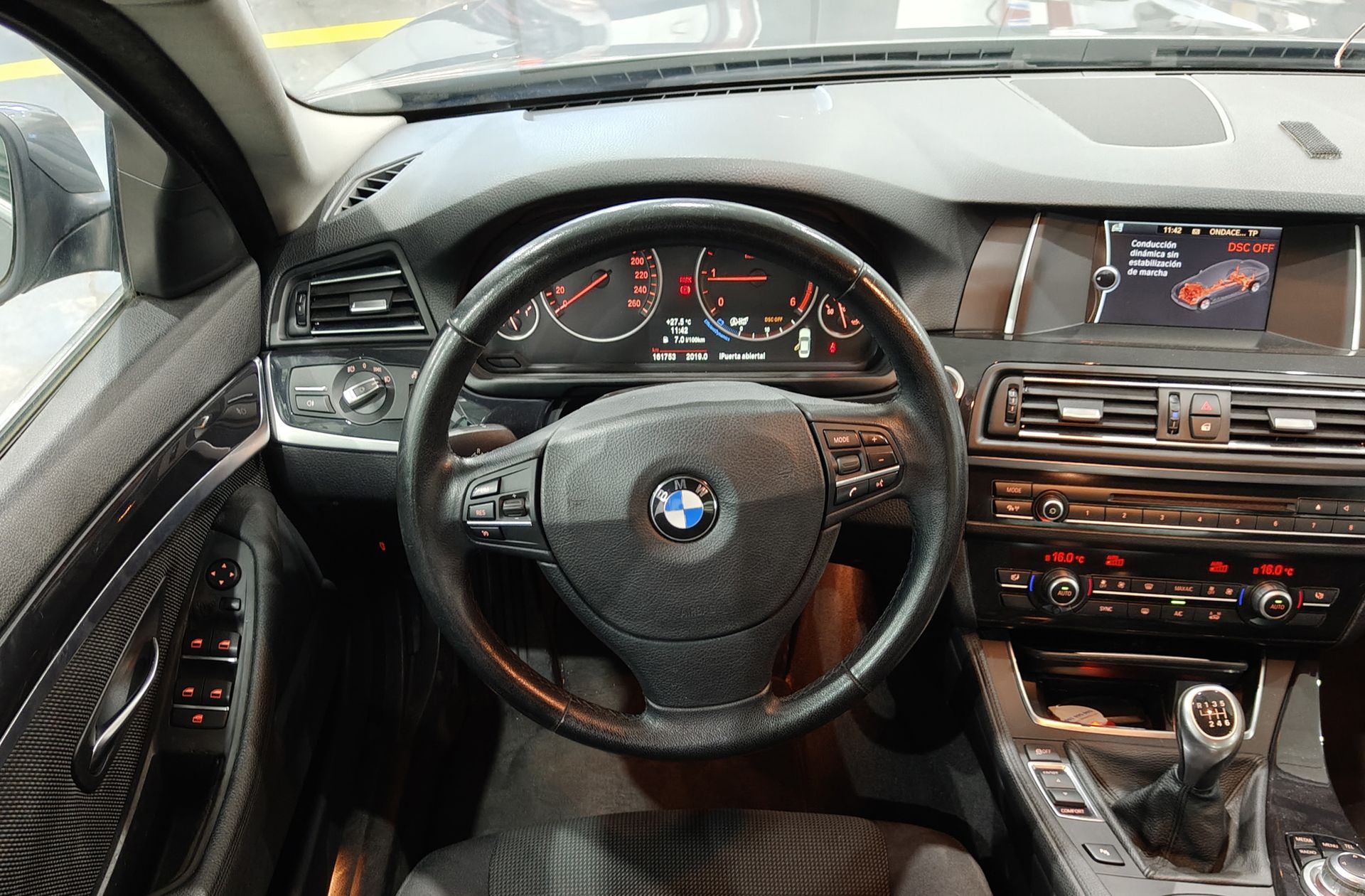 BMW Serie 5 520d - foto 21