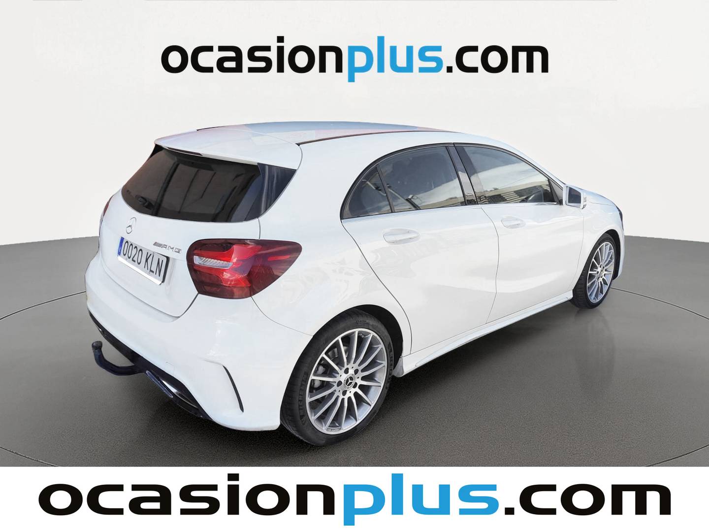 Foto trasera Mercedes Clase A Mercedes Clase A 200 d (136 CV) Pack AMG derecha