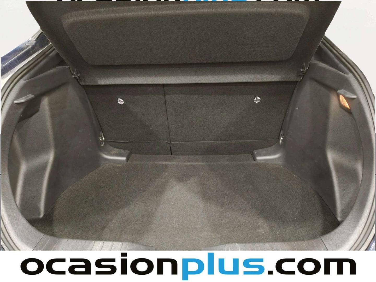 Foto Toyota C-HR Toyota C-HR 140H Advance (140 CV)