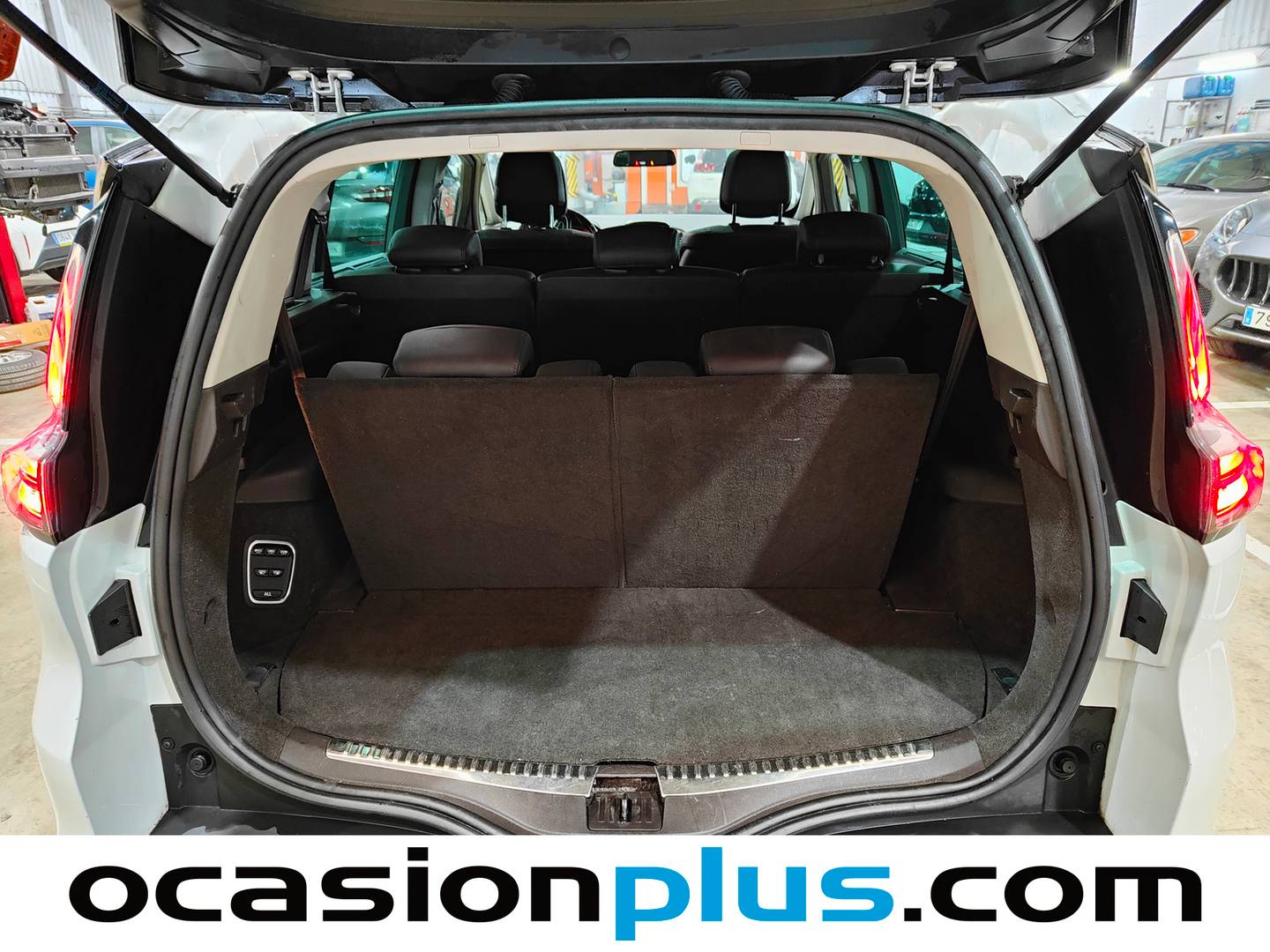 Fotos maletero Renault Espace Renault Espace Zen Energy dCi (130 CV) 7 PLAZAS