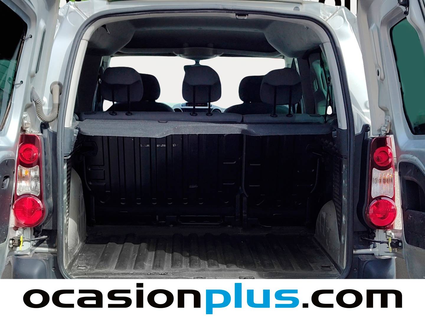 Foto asientos delanteros Peugeot Partner Peugeot Partner Tepee Combi 1.6 BlueHDI Access (100 CV)