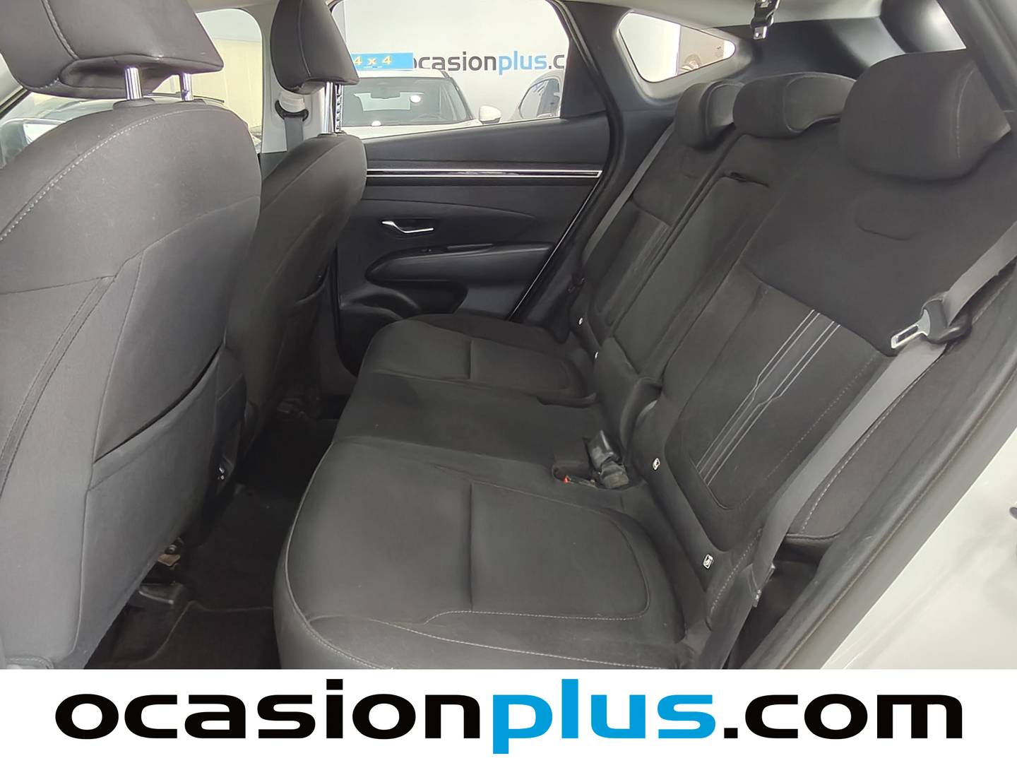 Foto asientos traseros Hyundai Tucson Hyundai Tucson 1.6 TGDI HEV Maxx Auto (230 CV)
