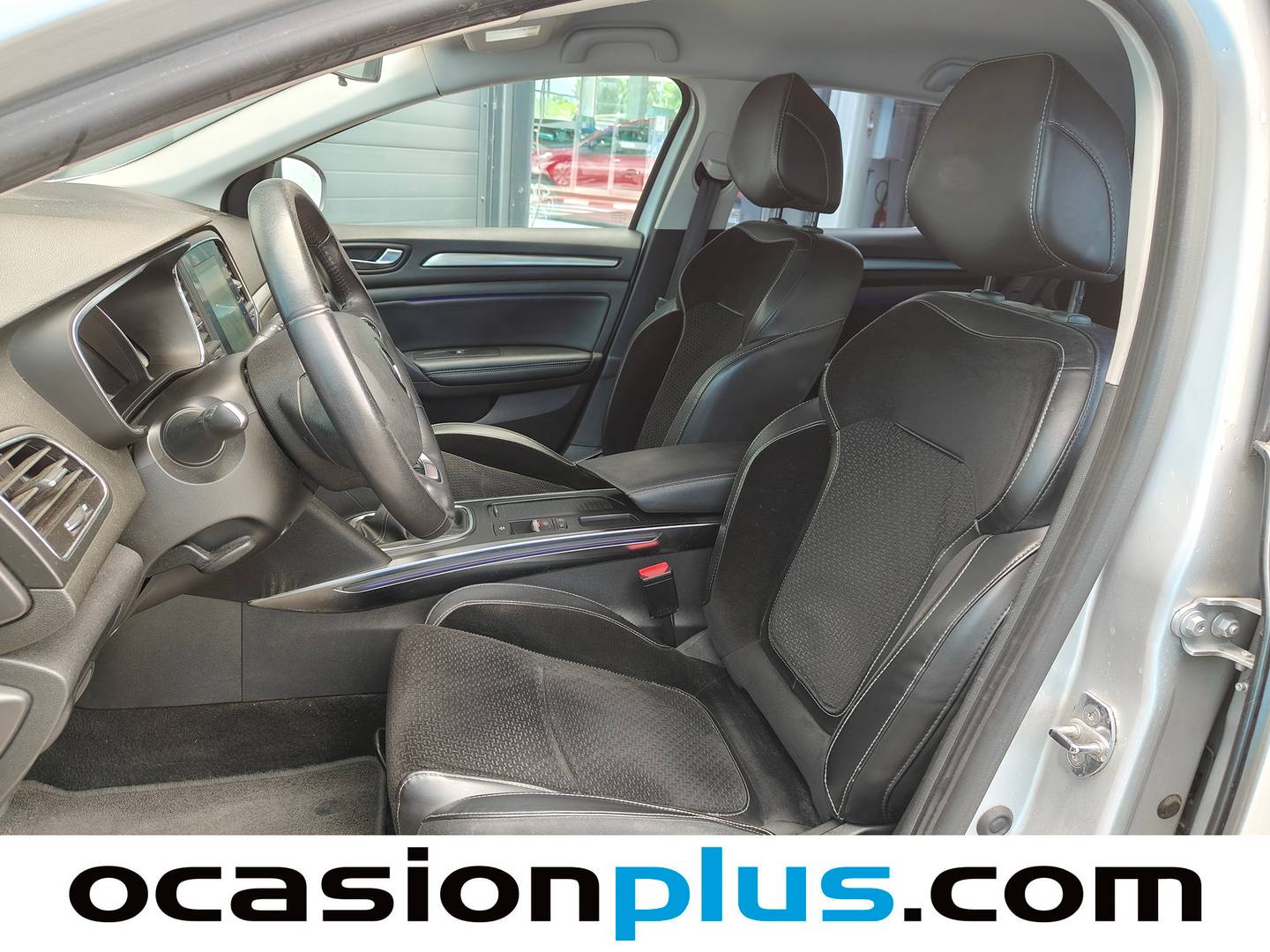 Foto asientos delanteros Renault Mégane Renault Megane Zen Energy TCe (130 CV)