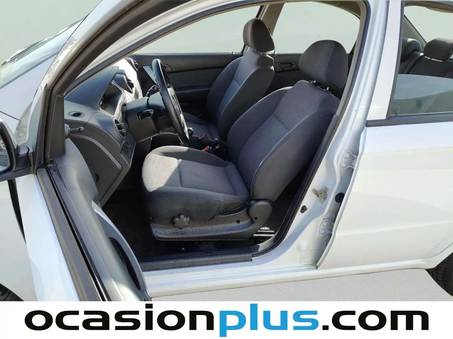 Foto Chevrolet Aveo Chevrolet Aveo 1.4 16v Sedán LS (101 CV)