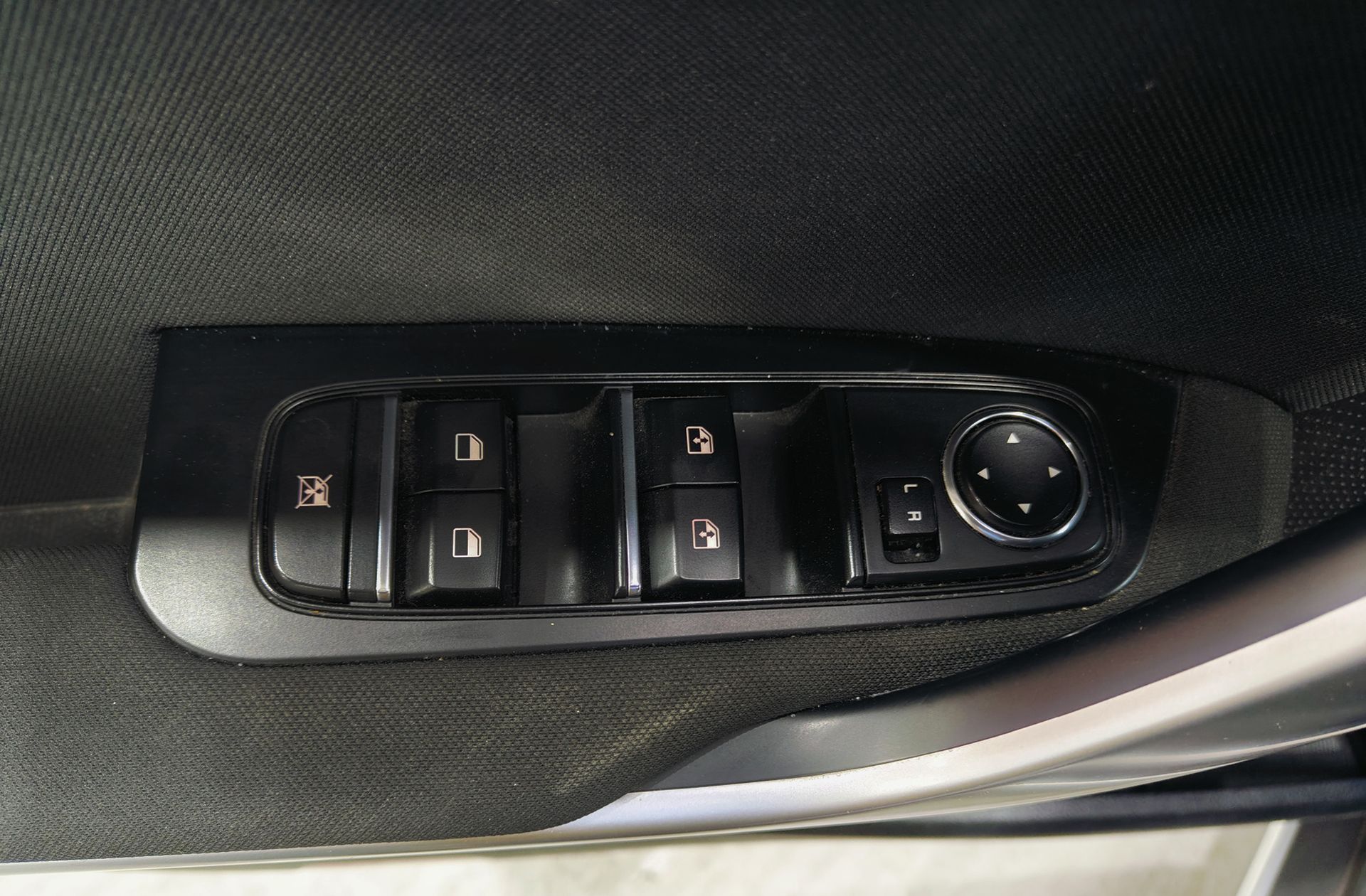 Kia XCeed 1.0 T-GDi Drive - foto 32