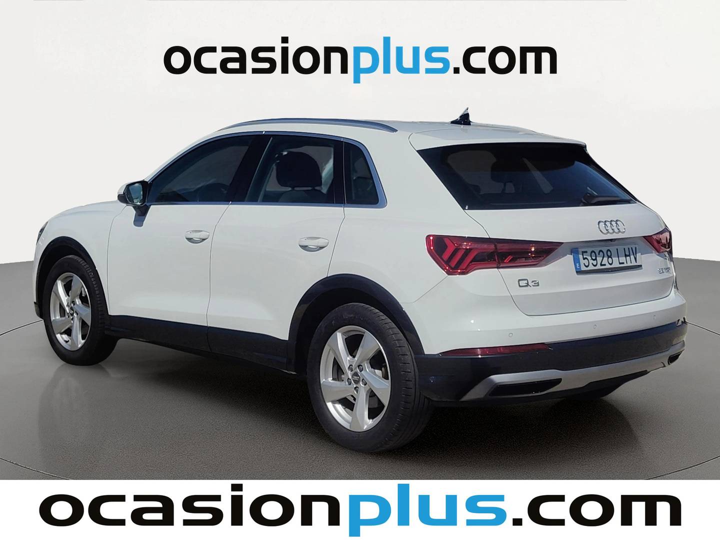 Foto trasera Audi Q3 Audi Q3 Advanced 35 TFSI (150 CV) derecha
