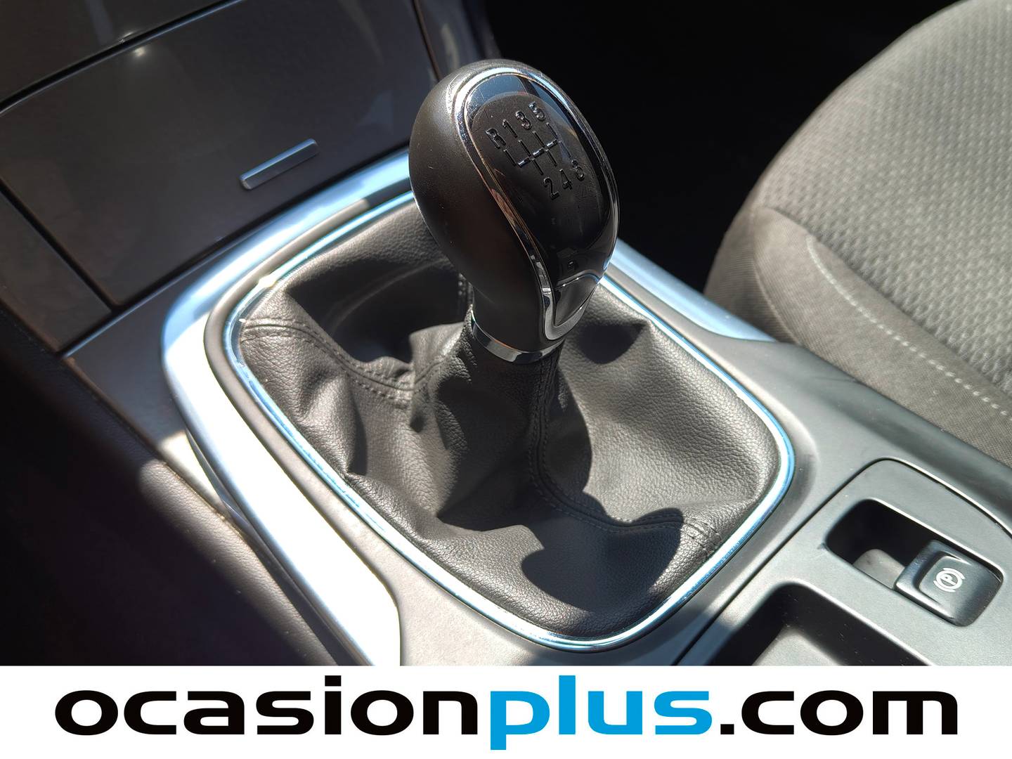 Opel Insignia Opel Insignia 1.4 Turbo S&S Selective (140 CV) de segunda mano