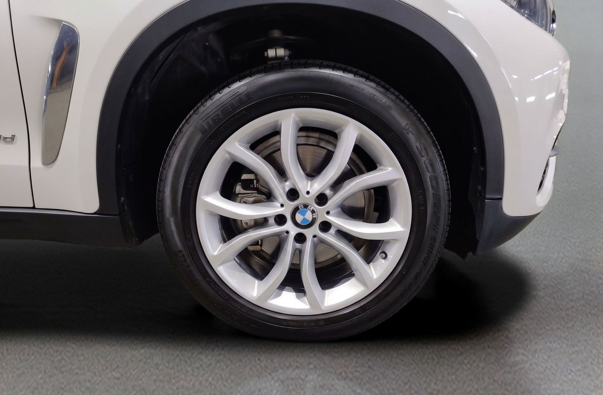BMW X6 xDrive30d - foto 34
