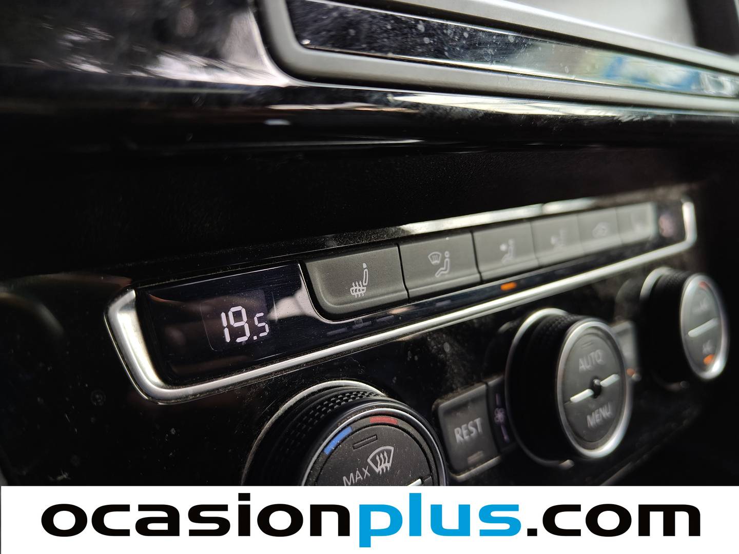 Volkswagen Passat Volkswagen Passat Sport 1.8 TSI BMT (180 CV) DSG Pack R-line gasolina